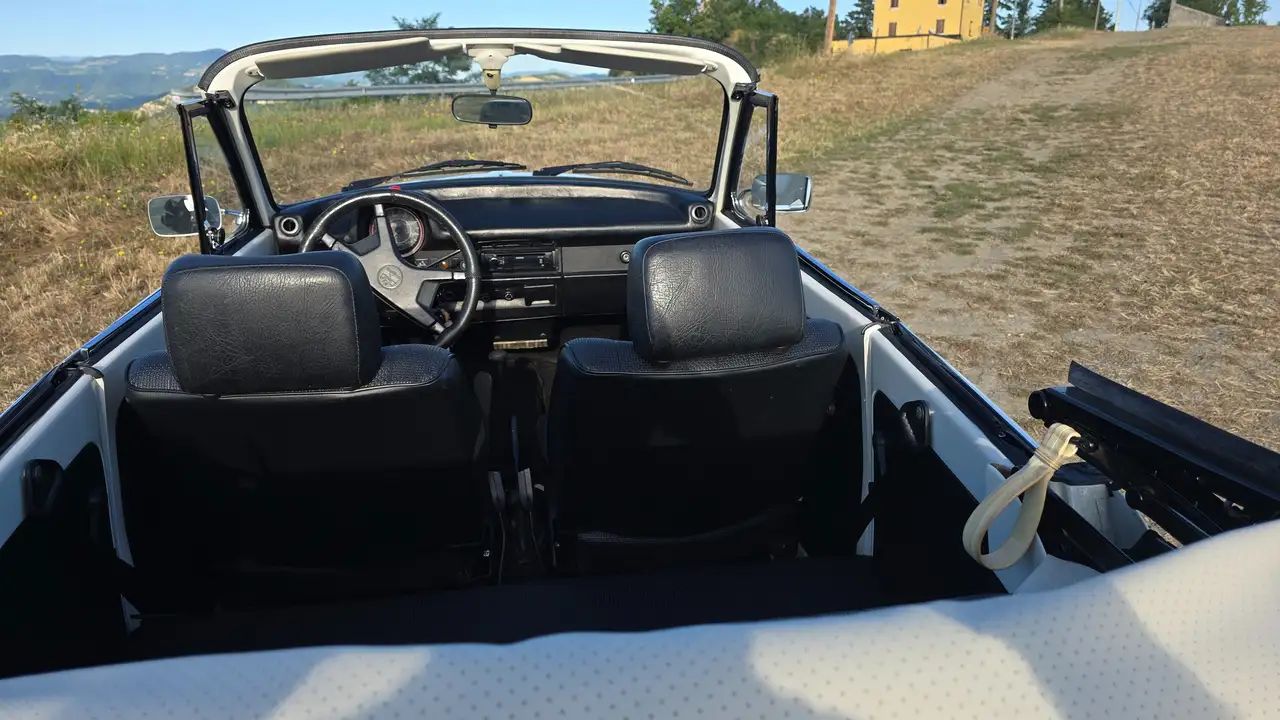 Volkswagen Maggiolino karmann cabrio, foto 6