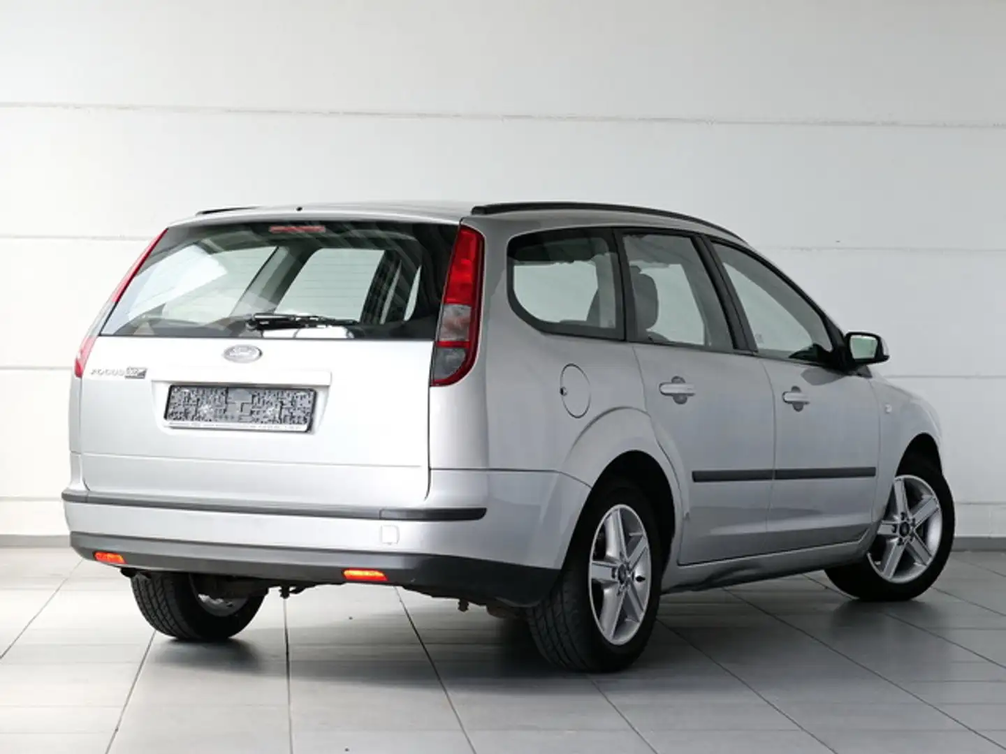 Ford Focus Turnier Fun X Klimaa. LMF SHZ Argent - 2