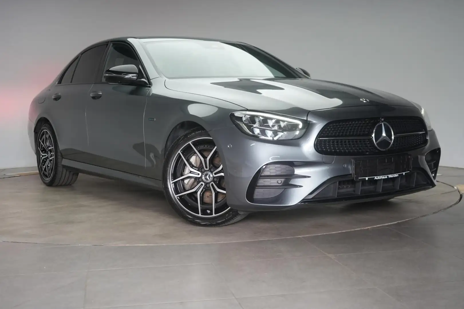 MERCEDES-BENZ Clasa E
