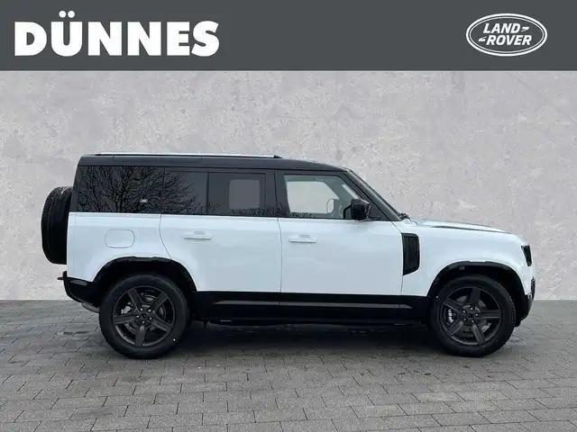 Land Rover Defender view 6