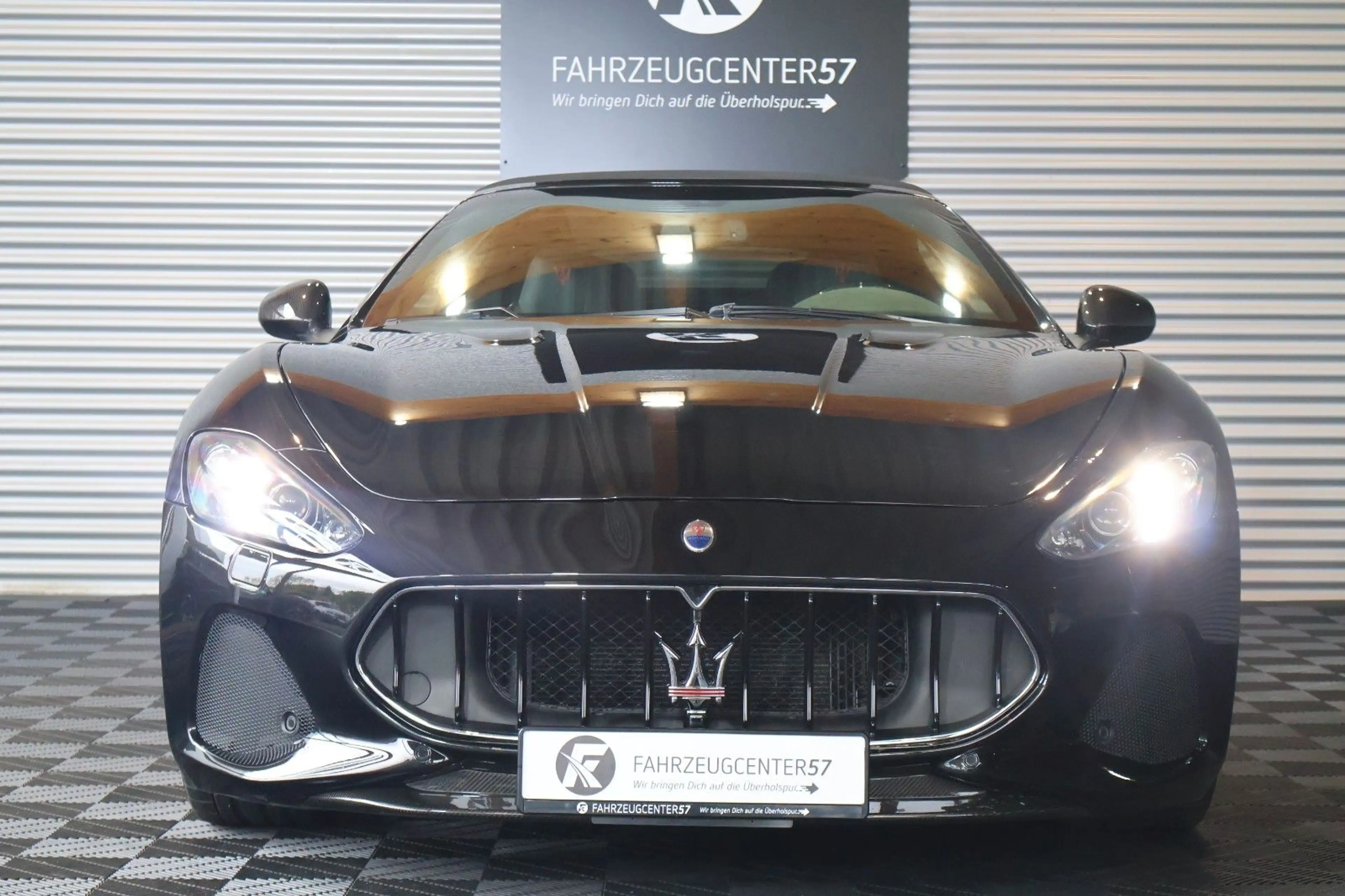 Maserati GranCabrio 4.7 V8 MC/BI-XENON/PDC/H&K/KAMERA — photo 4
