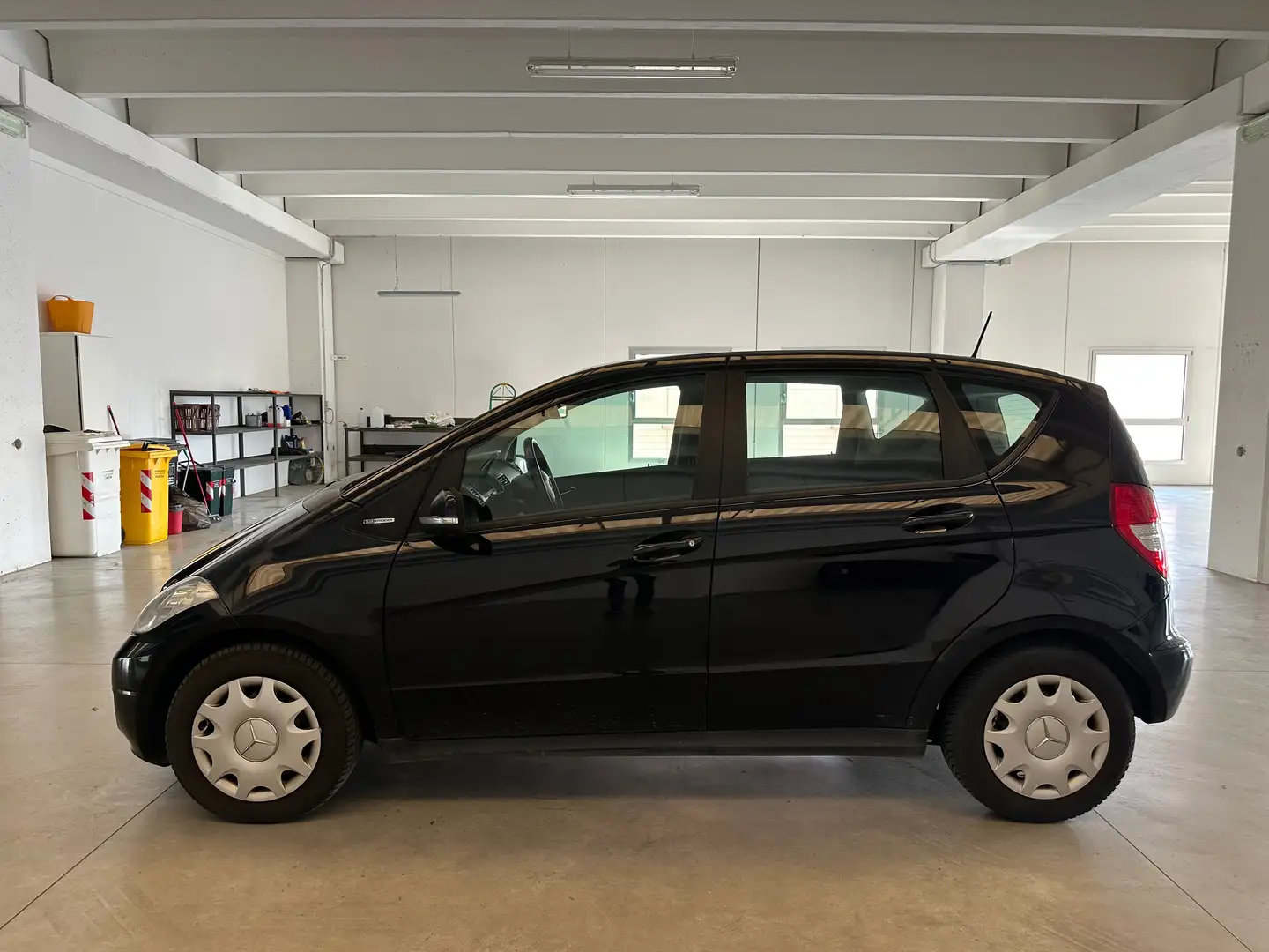 Mercedes-Benz A 160 Classe A - W/C 169 (150) be Avantgarde crna - 2