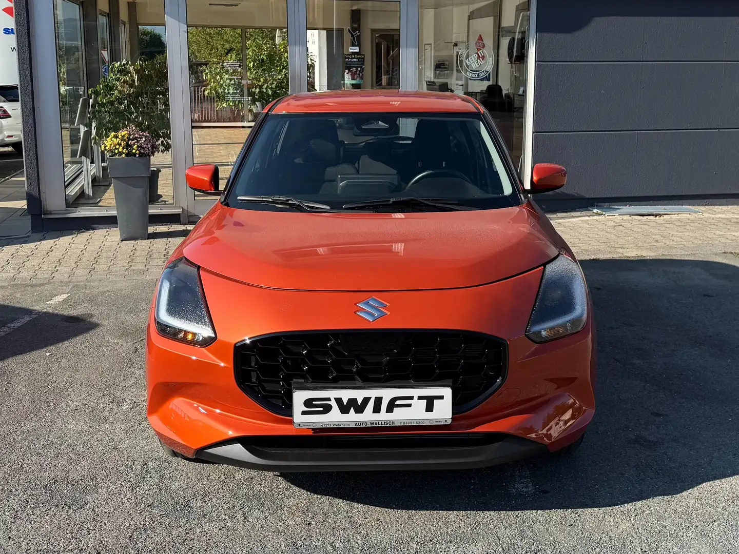 Suzuki Swift 1.2 Club Allgrip  #SerienmäßigBeeindruckend Orange - 2