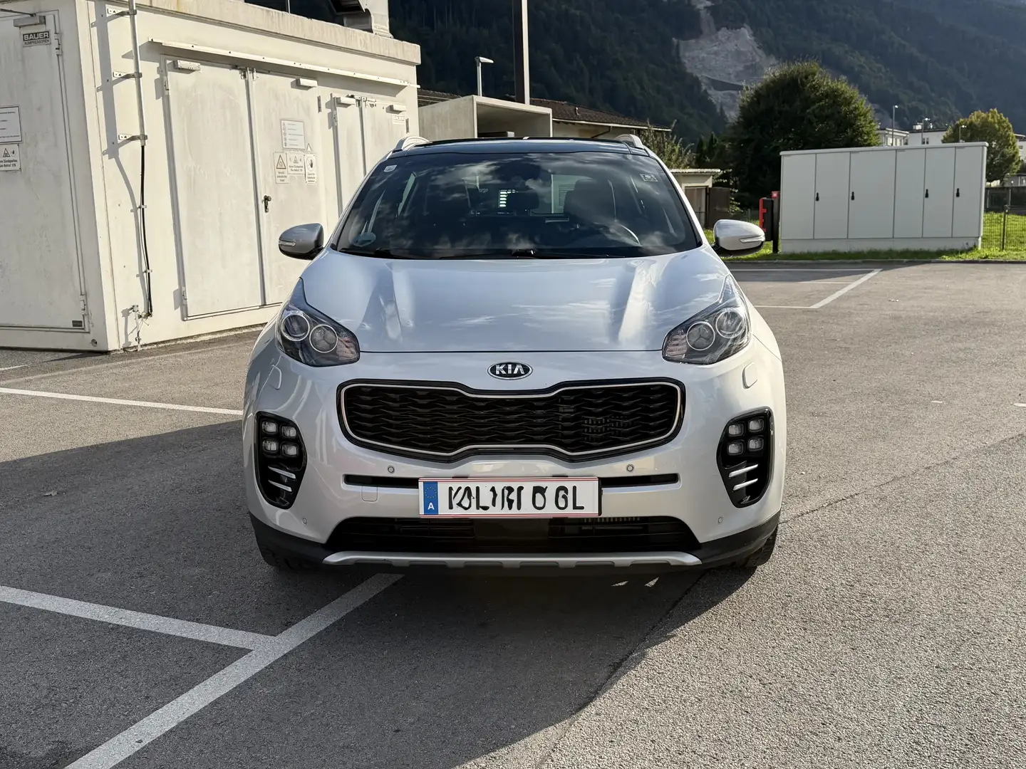 Kia Sportage 2,0 CRDI AWD Aut. GT Line - 1
