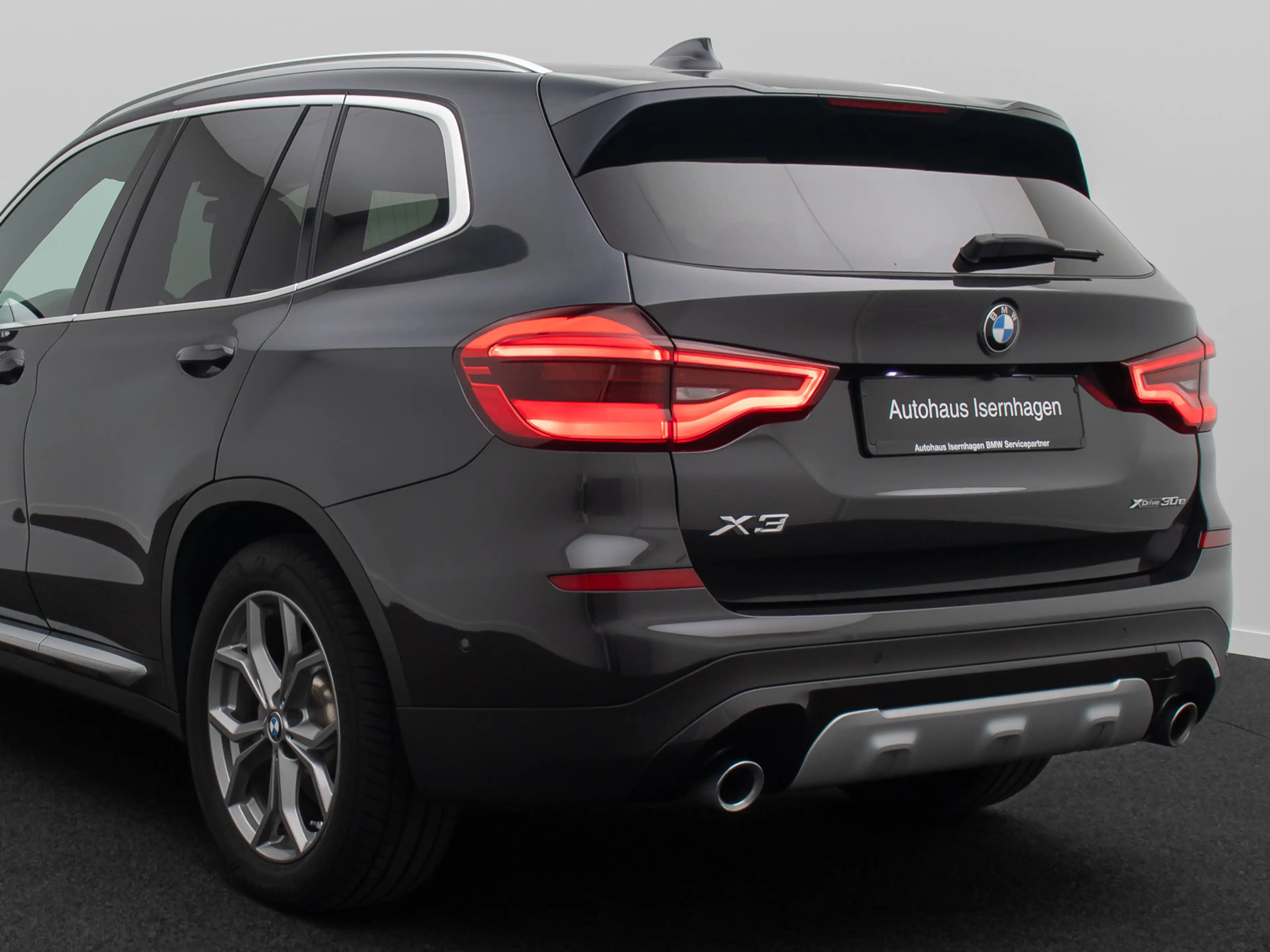 BMW X3 xLine HUD DAB Kamera Alarm HiFi 19Zoll — photo 14