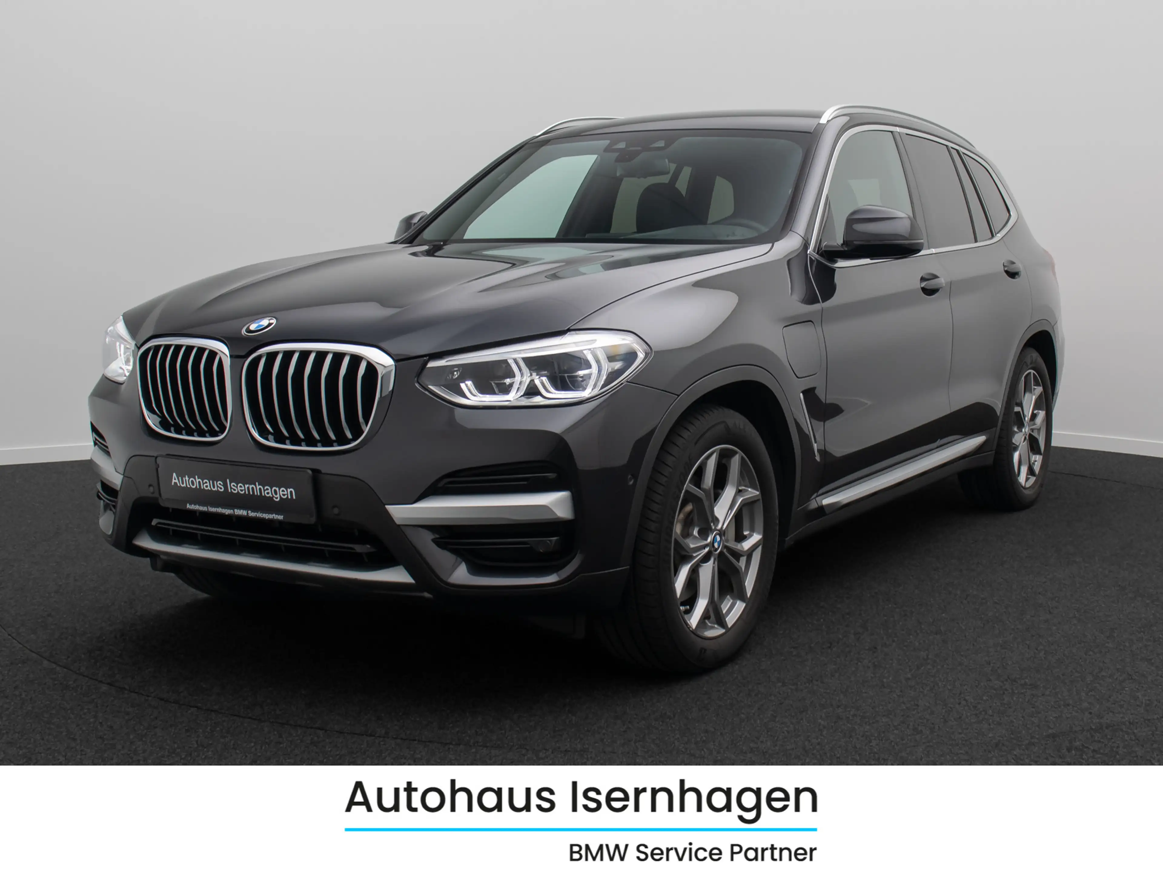 BMW X3 xLine HUD DAB Kamera Alarm HiFi 19Zoll