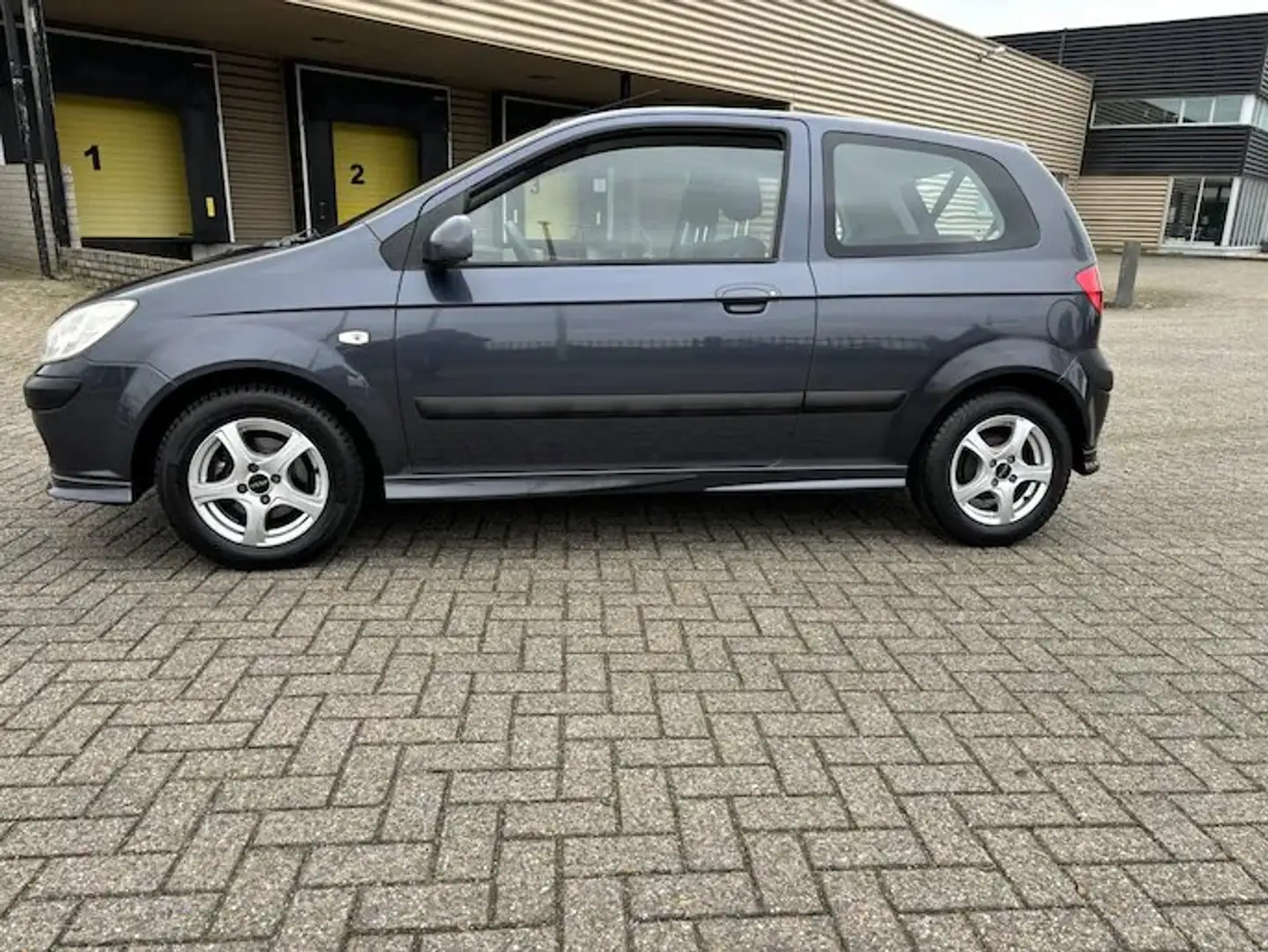 Hyundai Getz Getz 1.4i Active Sport Gris - 1