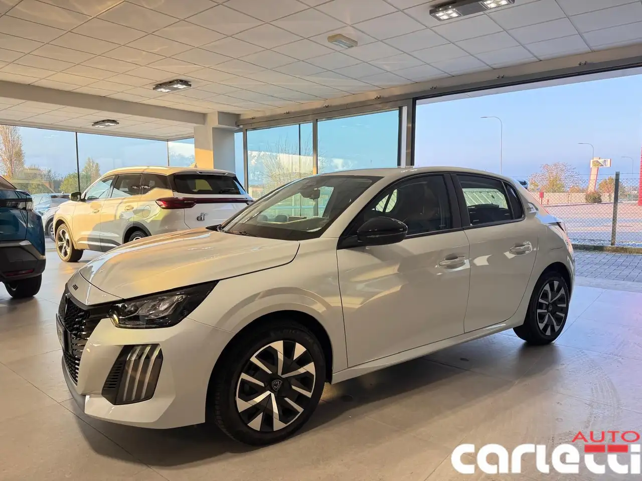 Peugeot 208 208 Hybrid 110 e-DCS6 Style 6