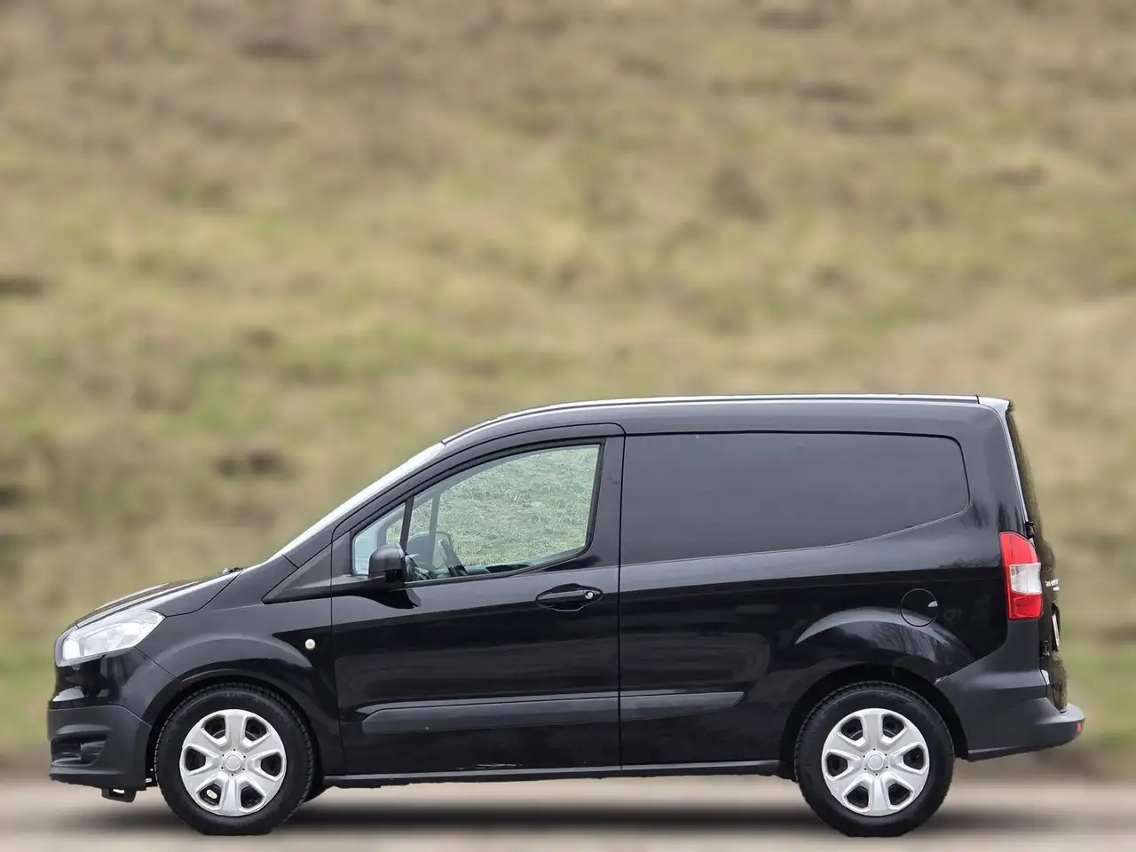 Ford Transit Courier Trend – Bild 7