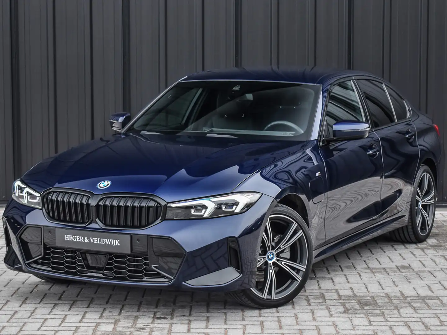 BMW 330 3-serie 330e xDRIVE | M-SPORT | TREKHAAK | SPORTST Kék - 2