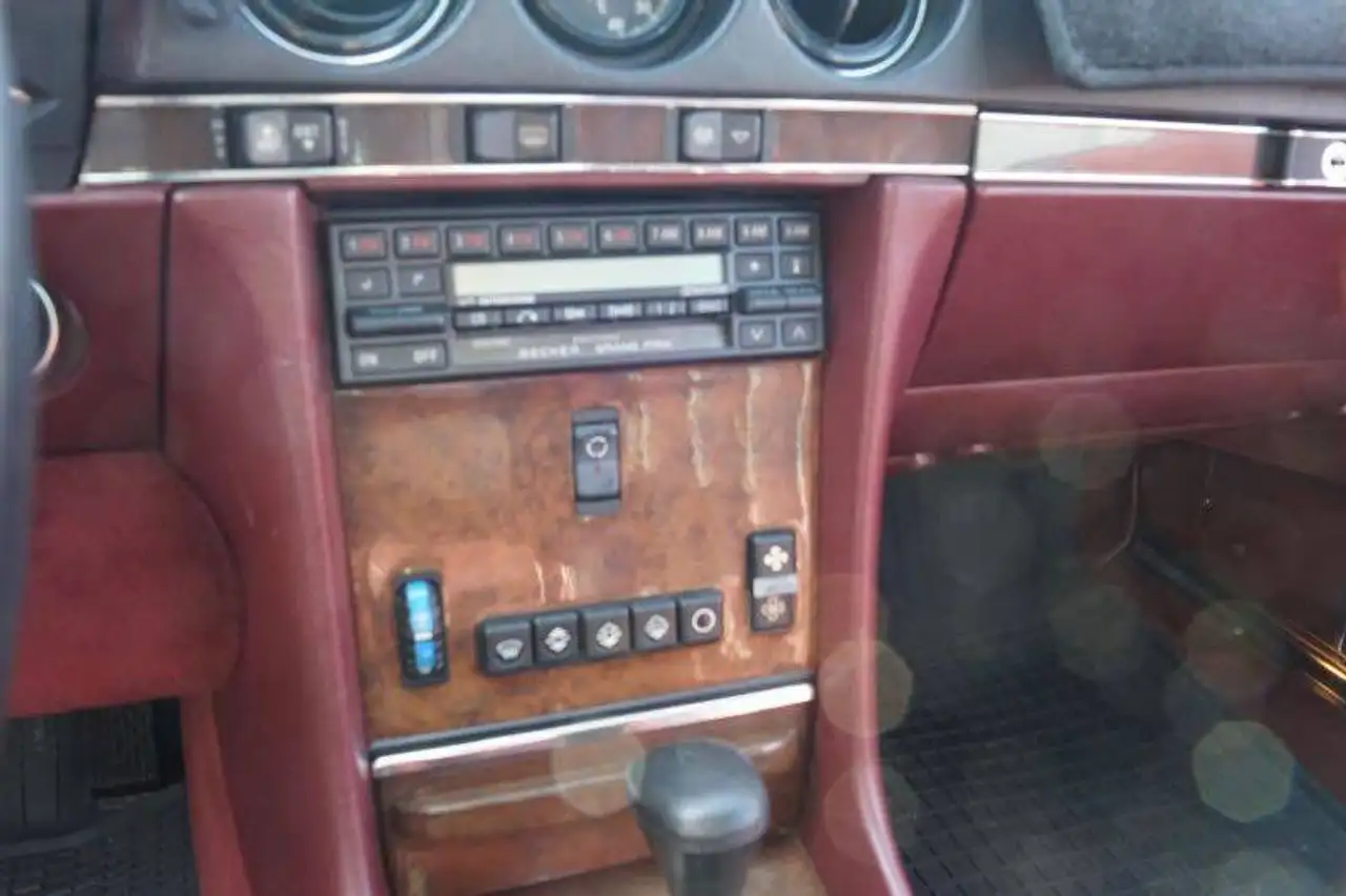 Mercedes-Benz SL 560, foto 9