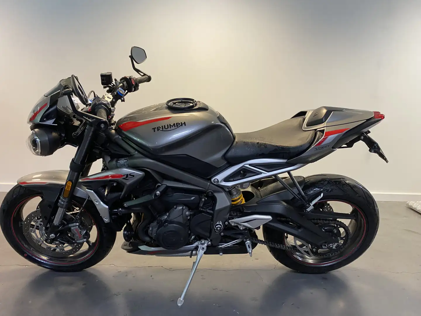 Triumph Street Triple 765 - 1