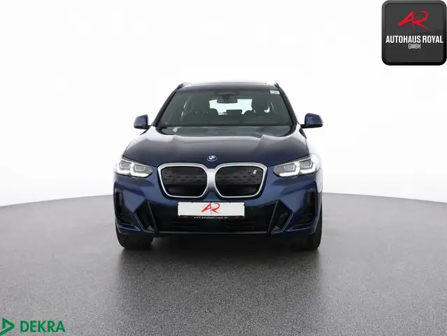 BMW Ix3 view 7