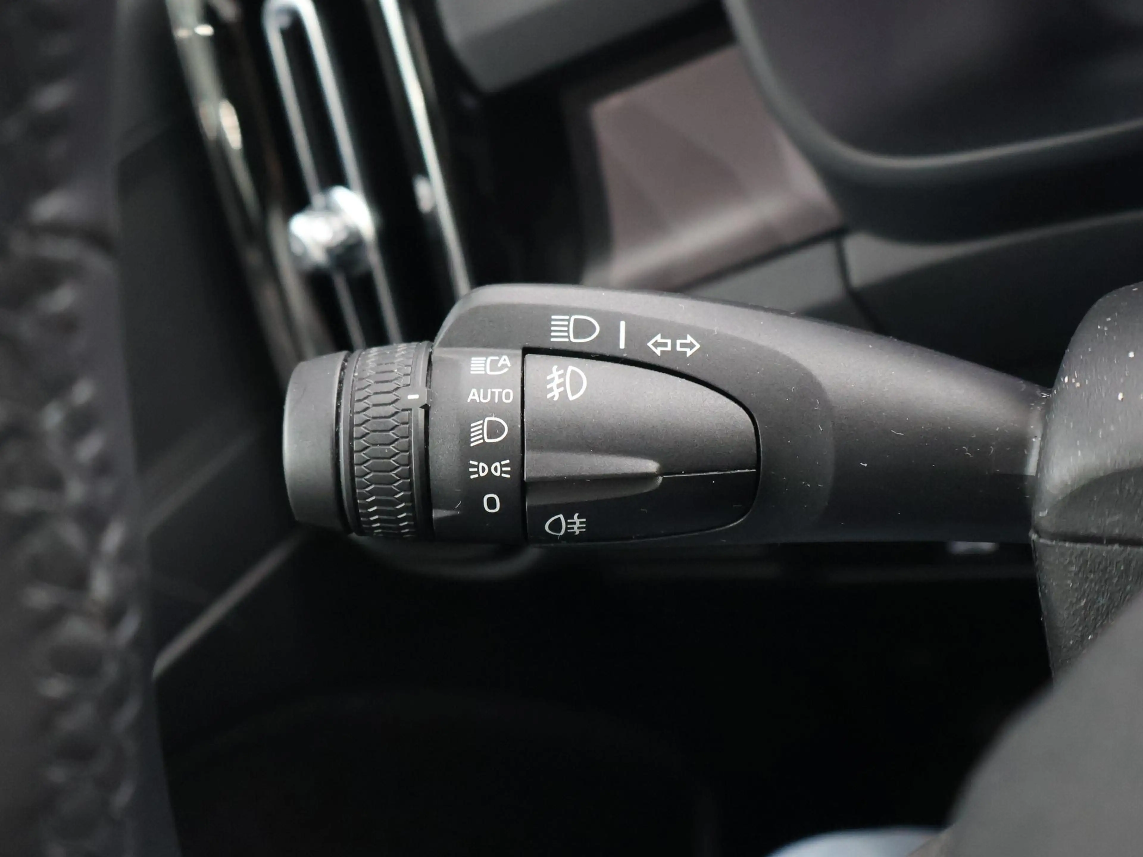 Volvo C40 SINGLE MOTOR EXTENDED RANGE PLUS 82 kWh 97% SOH + — photo 24
