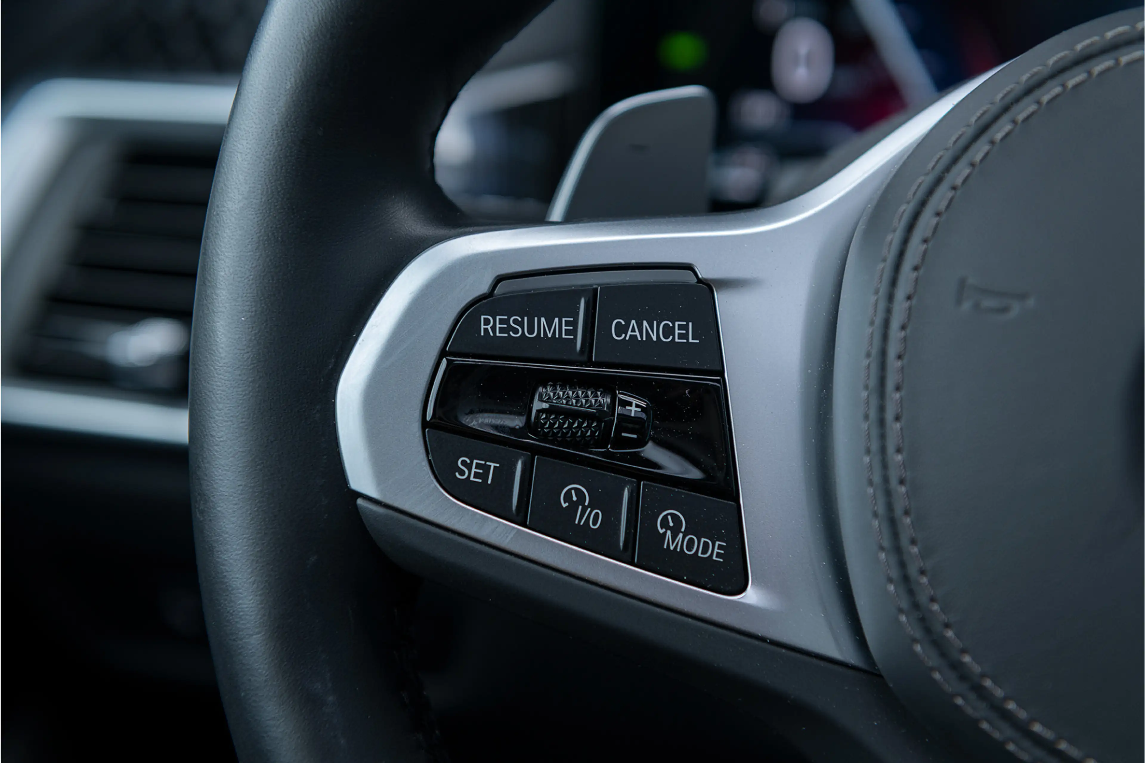 BMW X5 xDrive50e LCI M-sport Pro ACC Pano M Seats Massage — photo 43