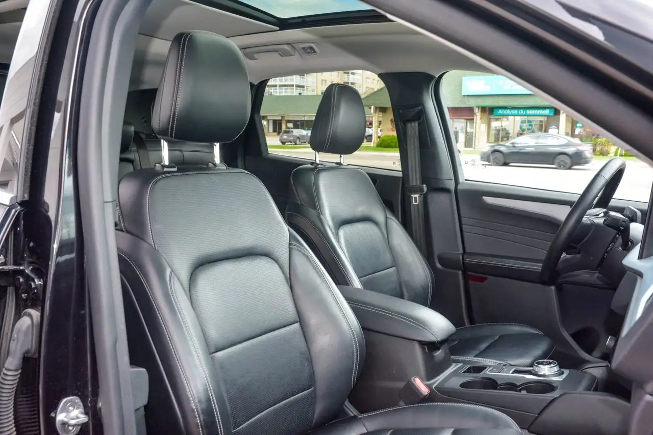 Ford Escape photo Ford Escape
