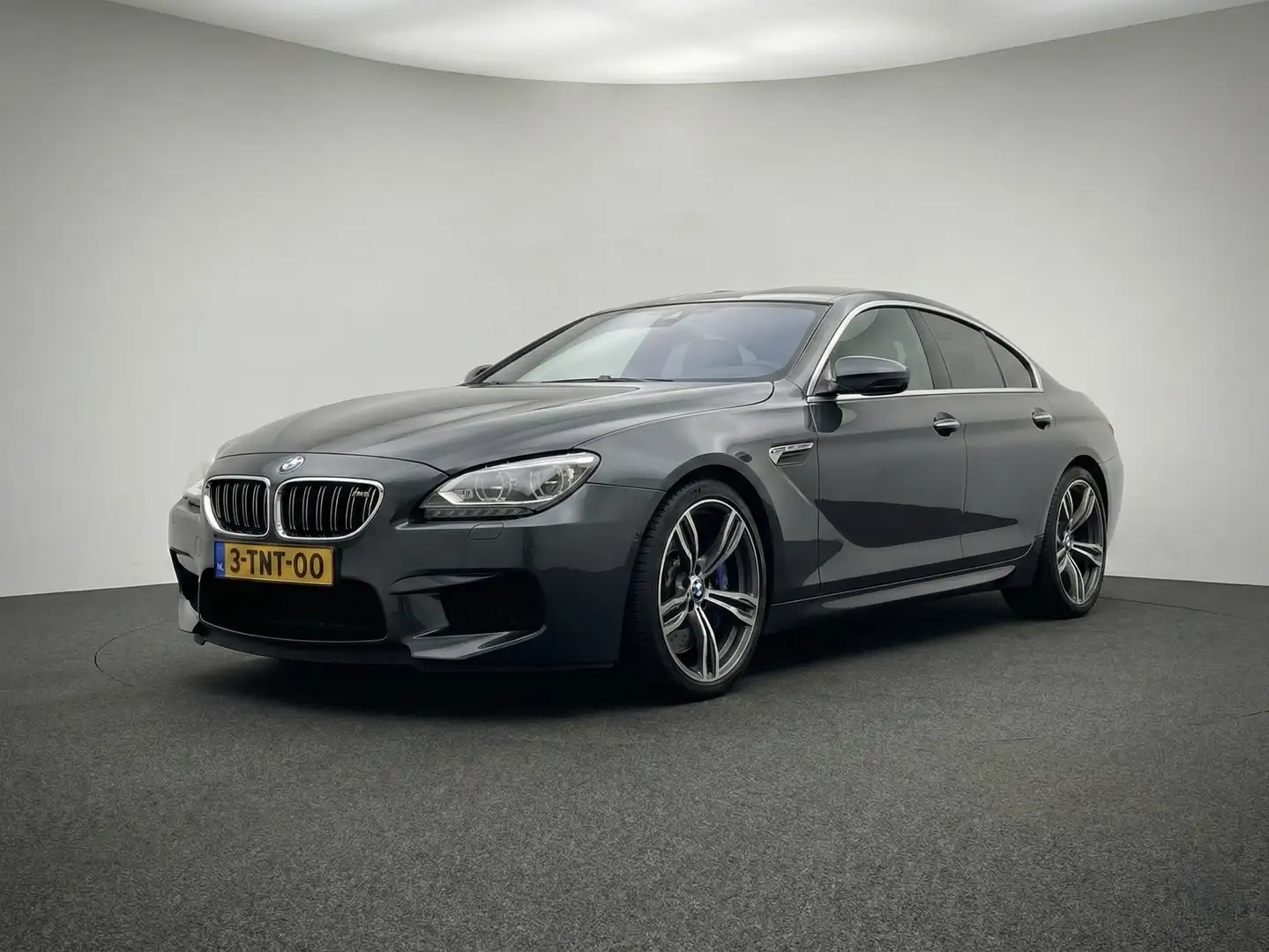 BMW M6 4.4 Gran Coupe CARBON|MASSAGE|B&O|SOFTCLOSE|360 Grijs - 1