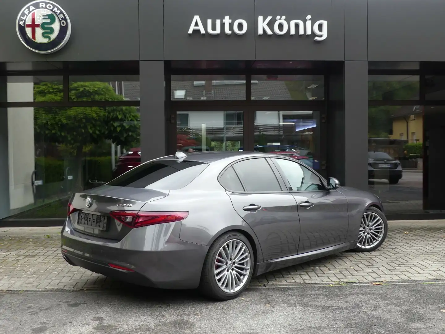 Alfa Romeo Giulia 2.2 Diesel 16V MT6 Gris - 2
