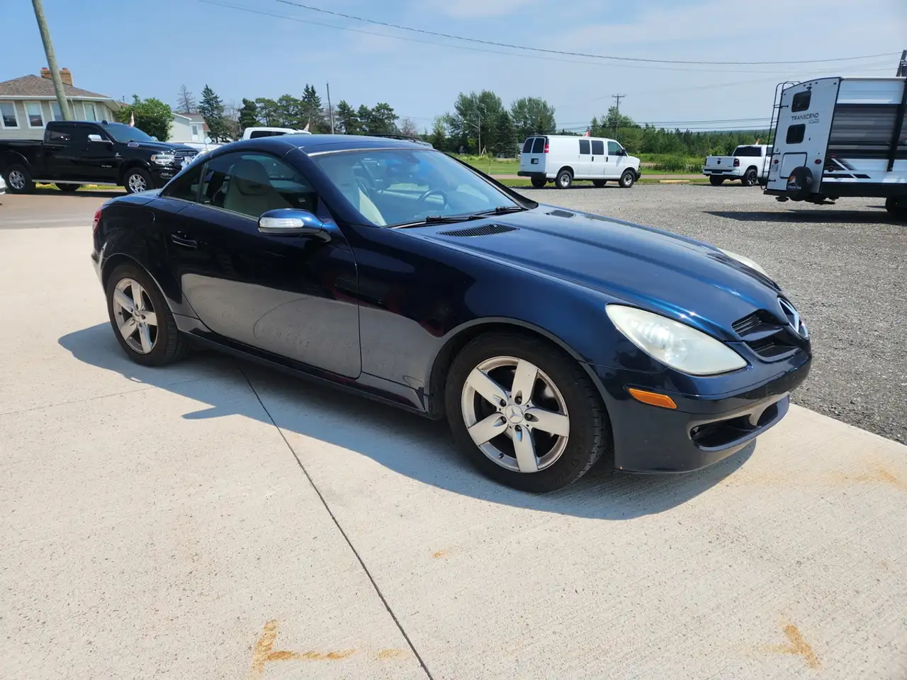 Mercedes-Benz SLK снимка Mercedes-Benz SLK