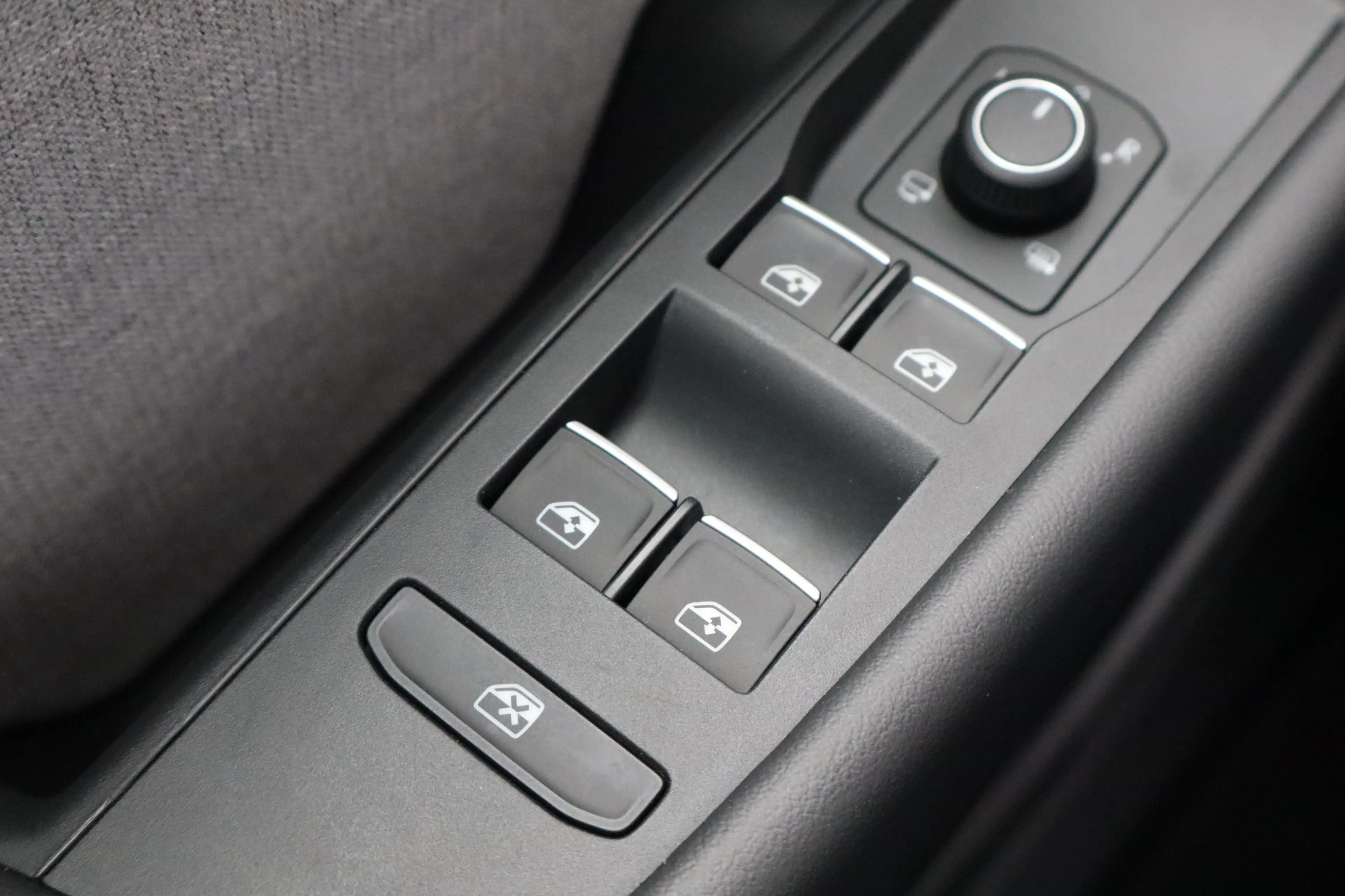 Volkswagen ID. Polo Style First Edition 52 kWh 211PK | Achteruitrij as — photo 11