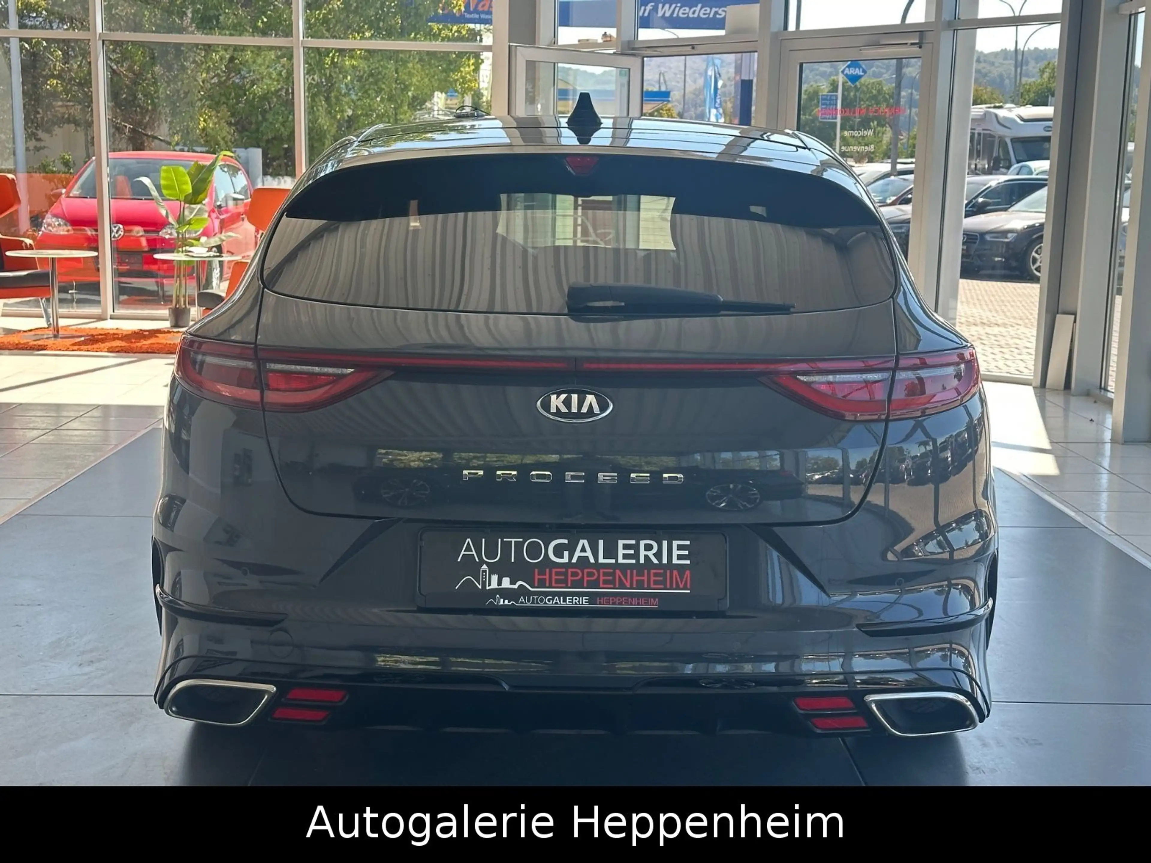 Kia ProCeed / pro_cee'd ProCeed GT — photo 7