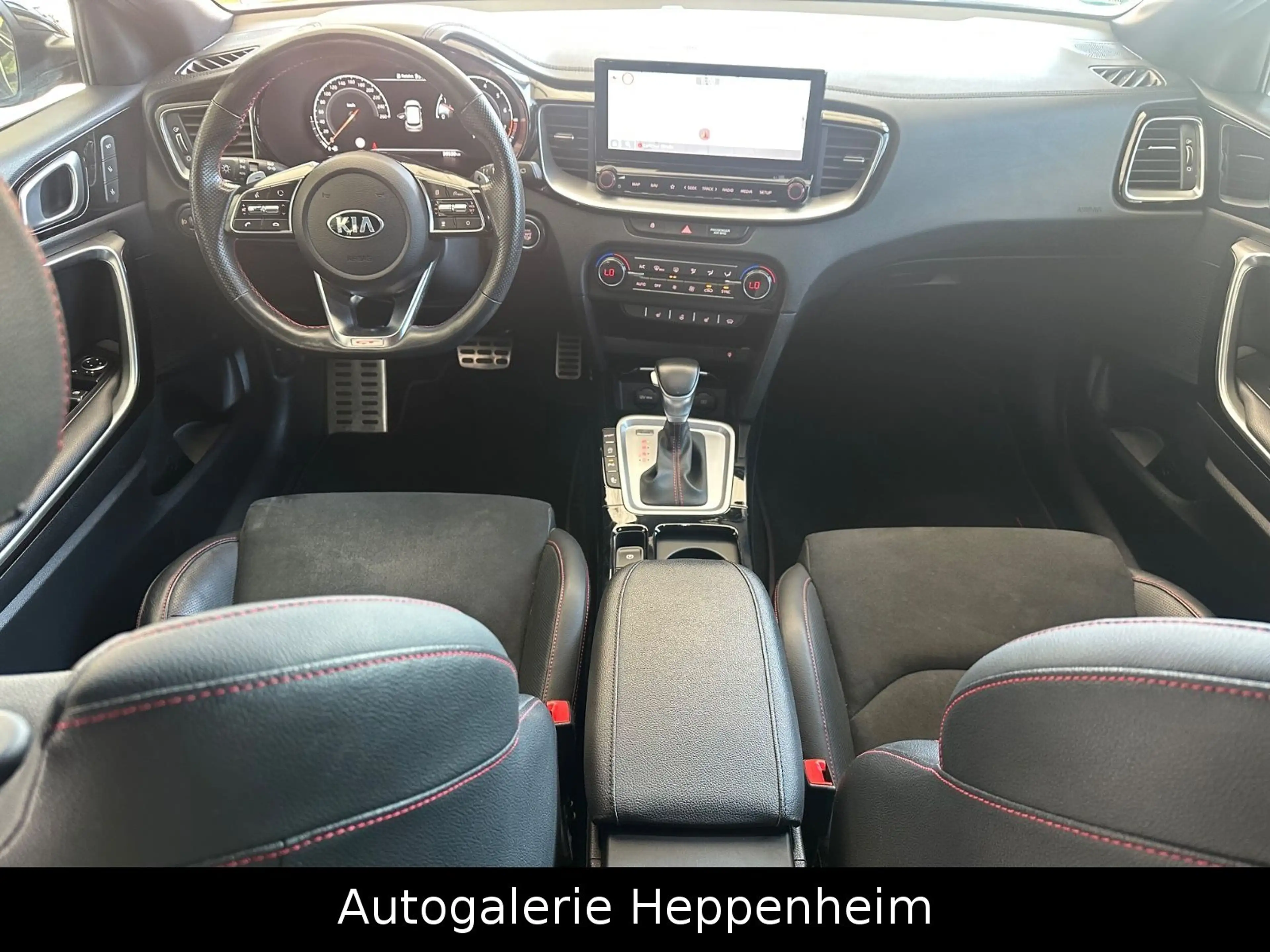 Kia ProCeed / pro_cee'd ProCeed GT — photo 13