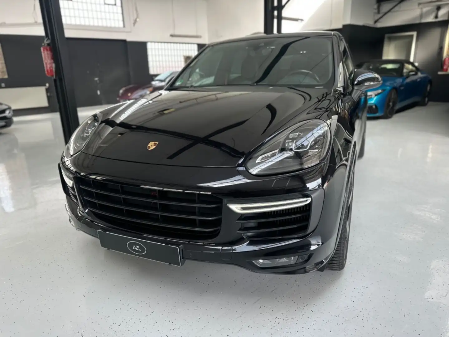 Porsche Cayenne GTS/Pano/BOSE Schwarz - 1