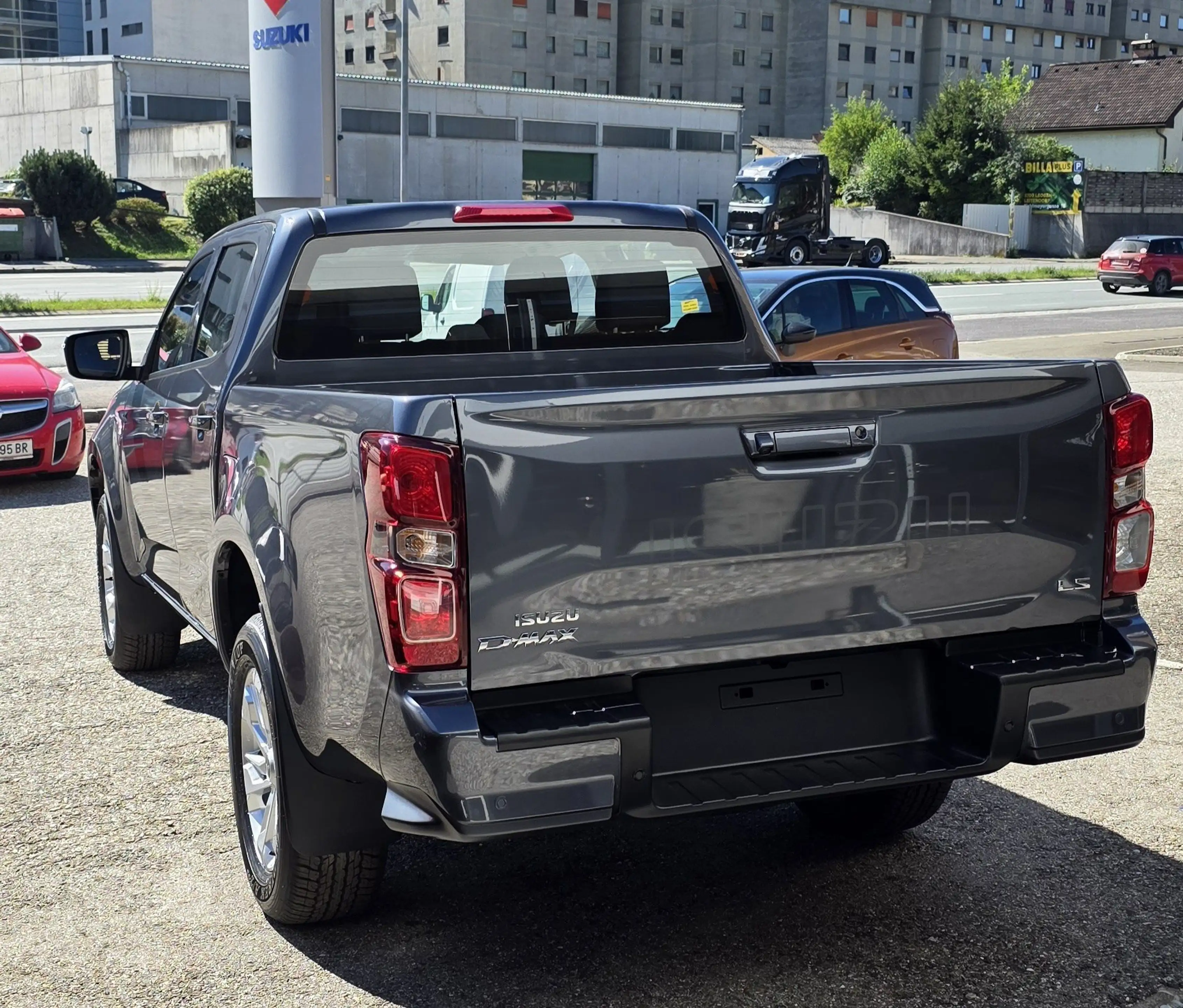 Isuzu D-Max Double Cab Facelift LS 4WD-AT8 — photo 4