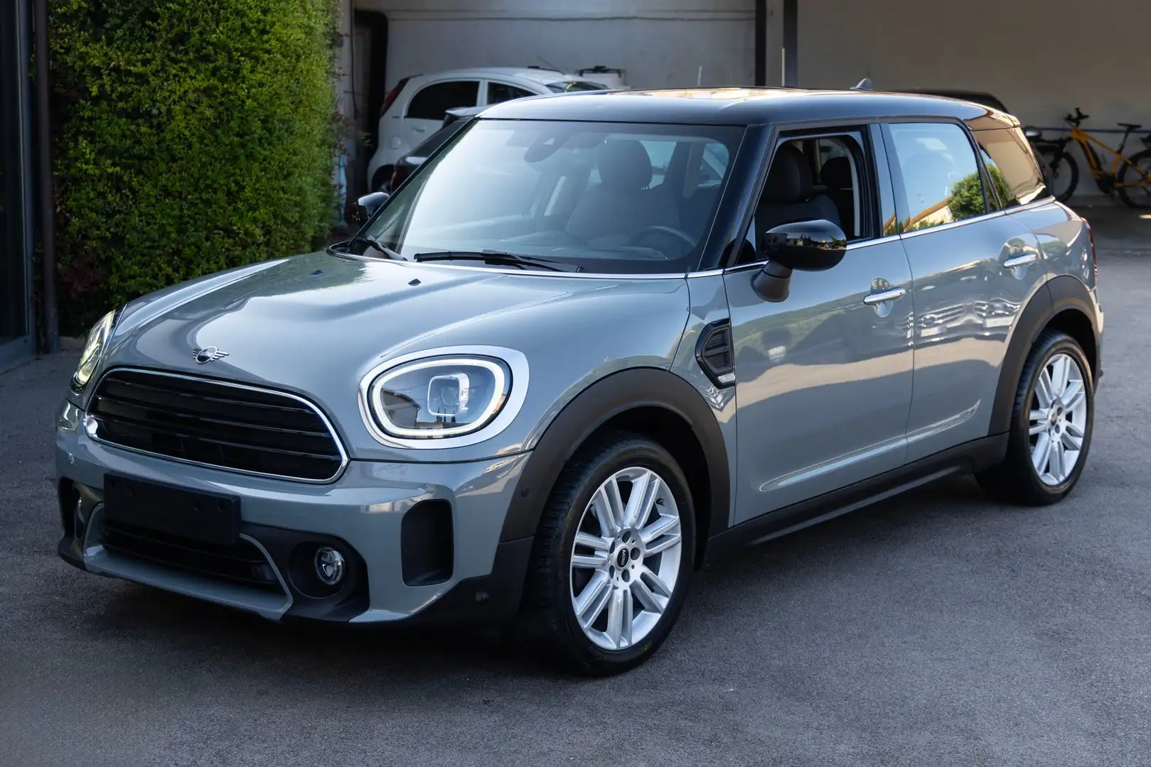 MINI Cooper D Countryman Mini Countryman 2.0 Cooper D Classic Trim Gris - 1