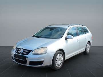 V Variant "Comfortline" mit Klimaautomatik