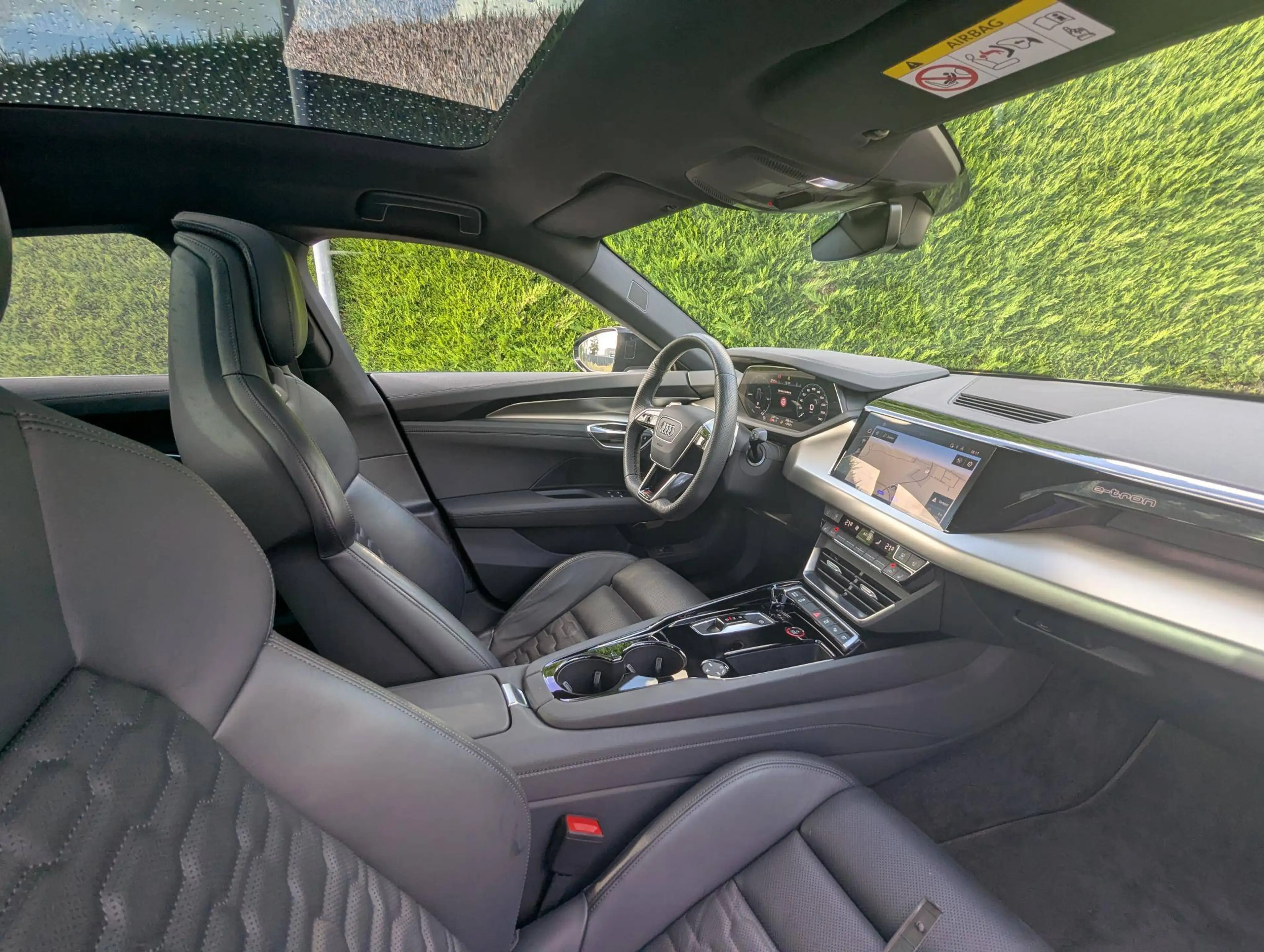 Audi e-tron GT RS - NP 188.000 - head up - carbid -nachtcamera - zetelventulatie — photo 5