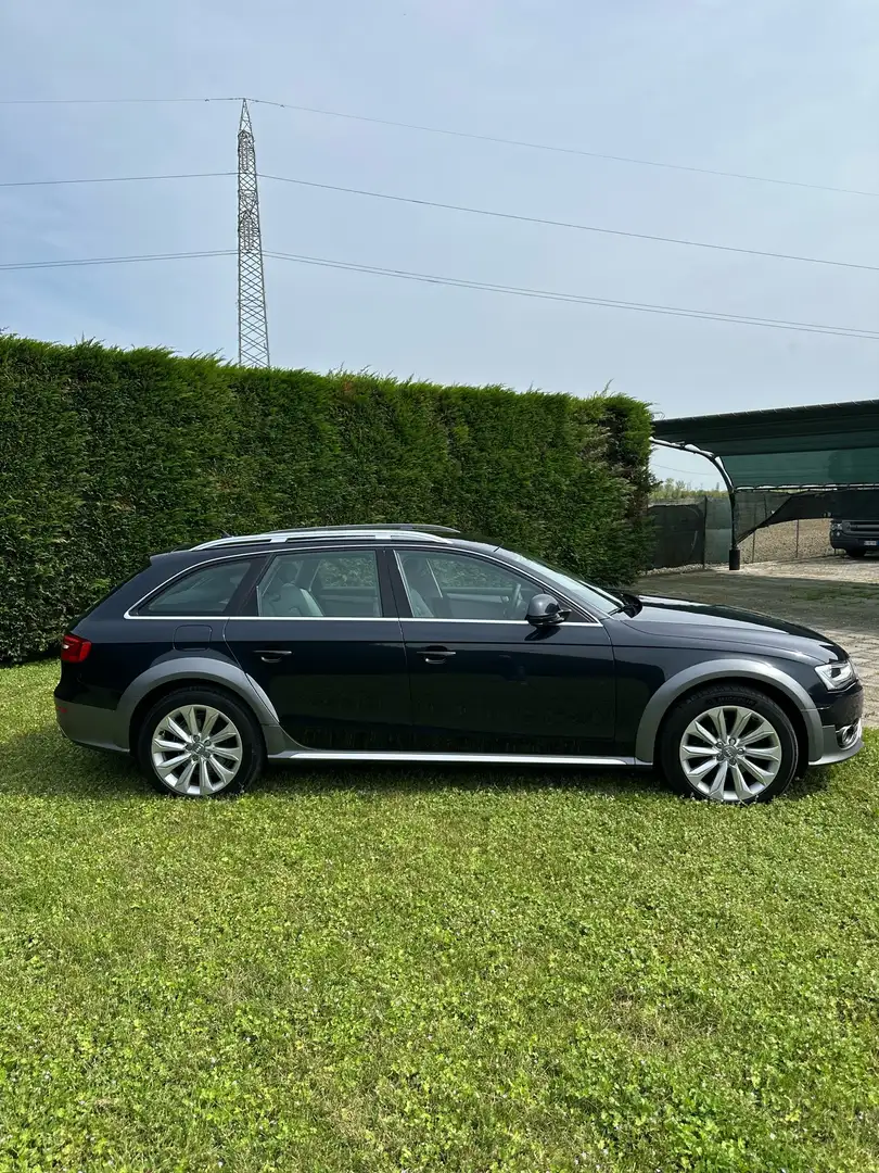 Audi A4 allroad Quattro 3.0 V6 tdi Ambiente 245cv S-tronic Azul - 2