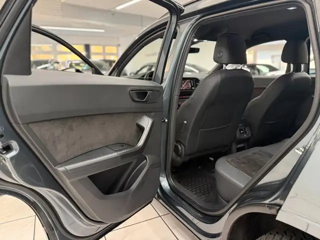 Cupra Ateca view 9