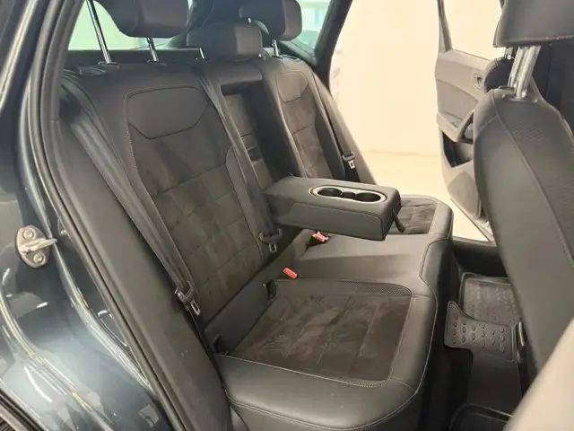 Cupra Ateca view 13