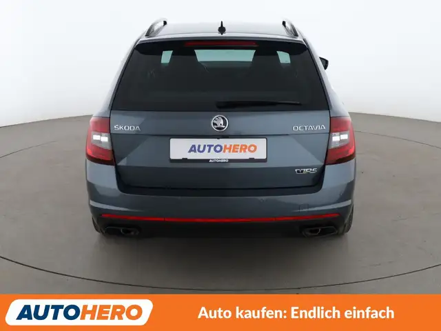 Skoda Octavia view 5
