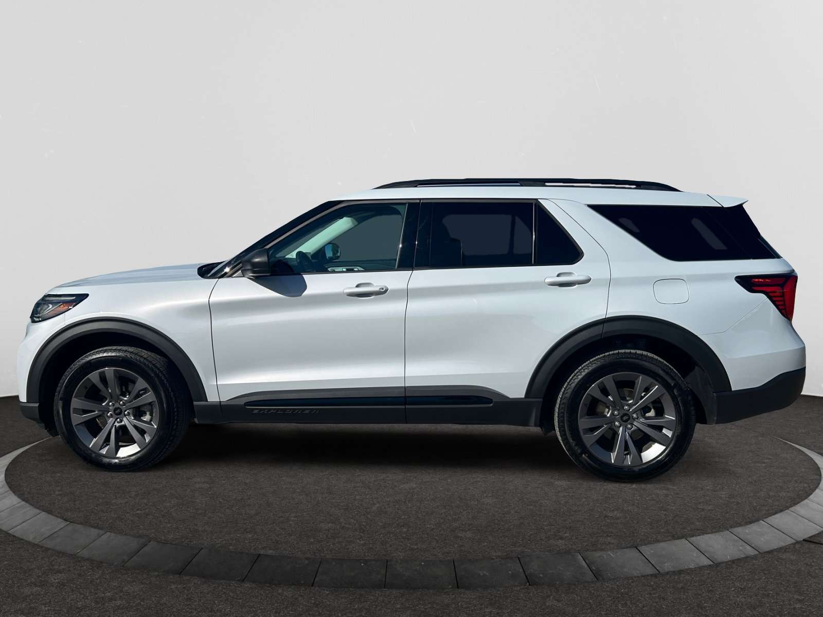 2026 Ford Explorer ACTIVE W/200A PKG 4WD — photo 1