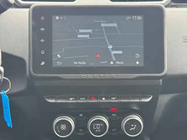 Dacia Duster view 14
