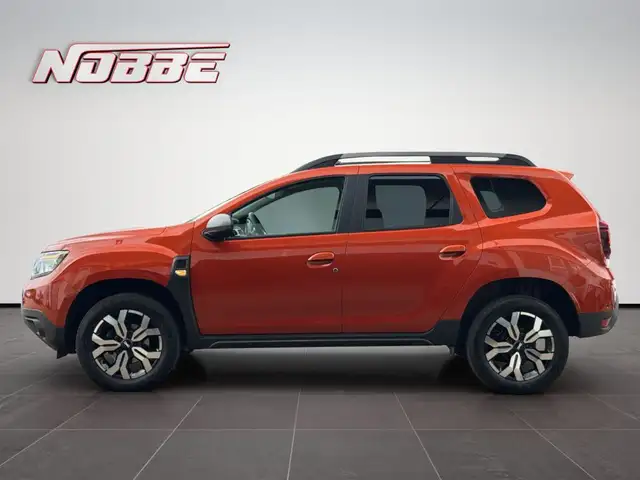 Dacia Duster view 2