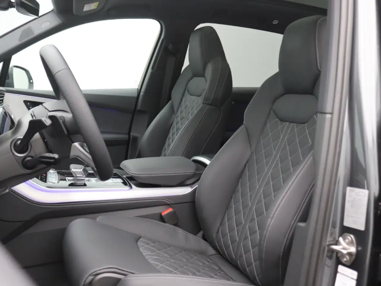 Audi Q7 TFSI e quattro 290 kW S line Luft AHK Pano 12
