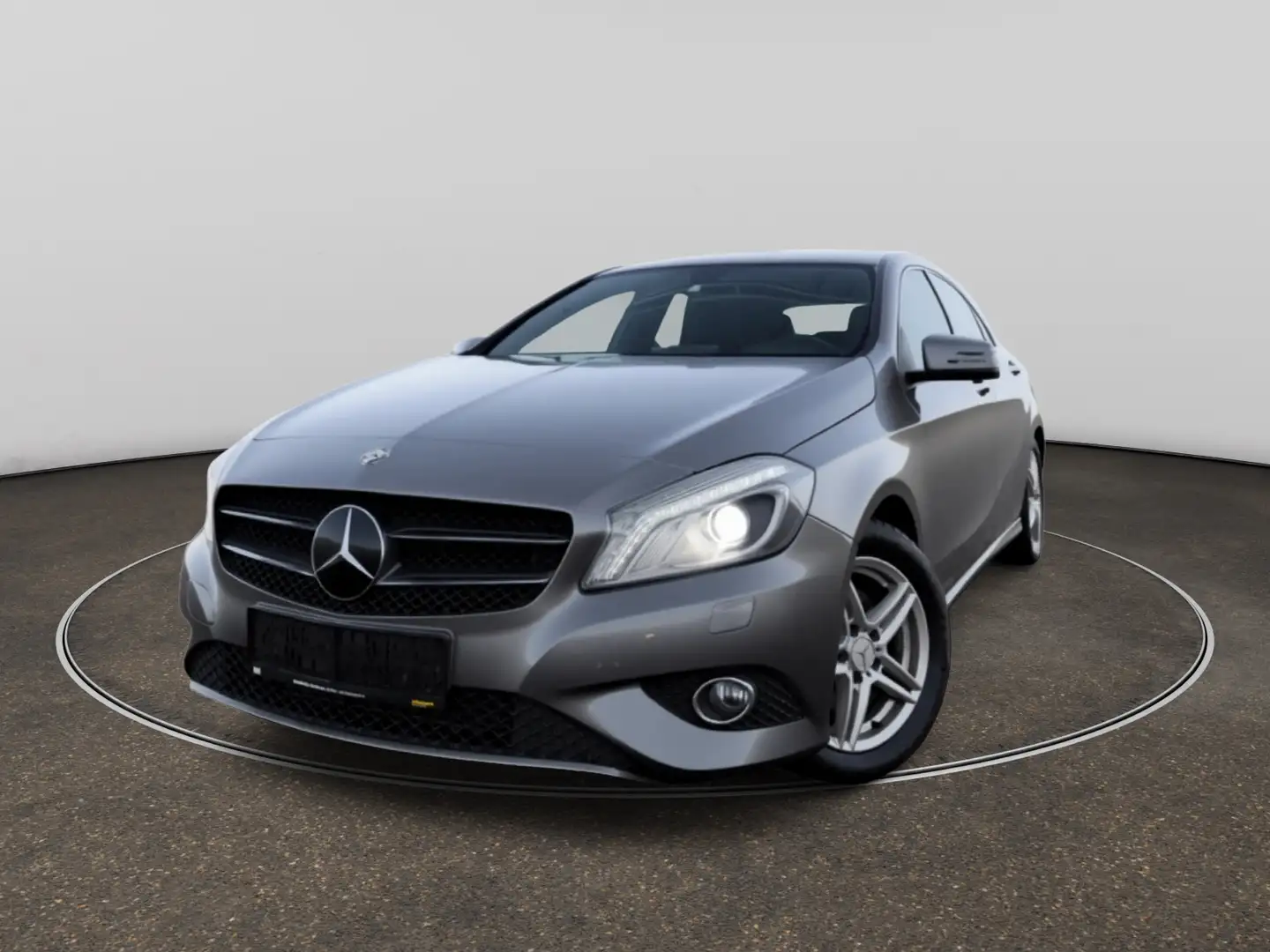 Mercedes-Benz A 180 A 180 BlueEfficiency (176.042) Grau - 1