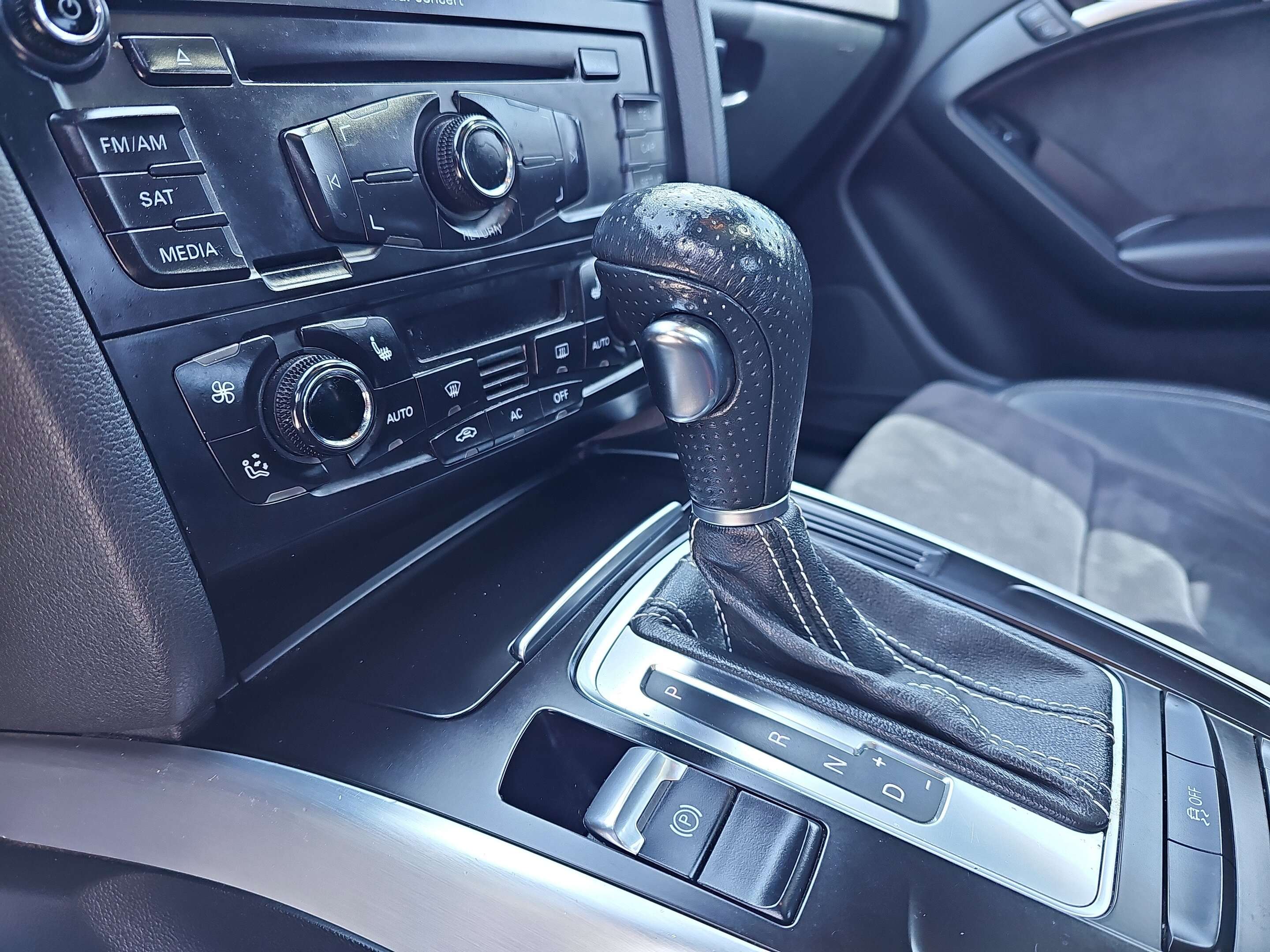 2012 Audi A5 2.0L Premium thumb 16