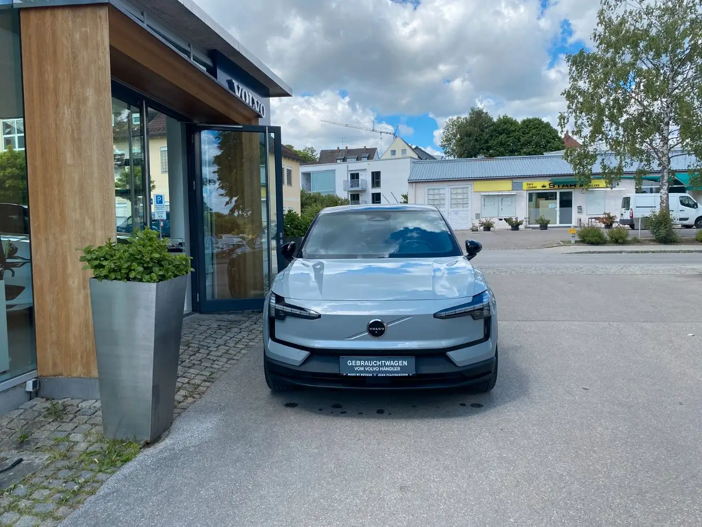 Volvo EX30 Singe Motor Extende Range RWD Ultra + Gri - 1