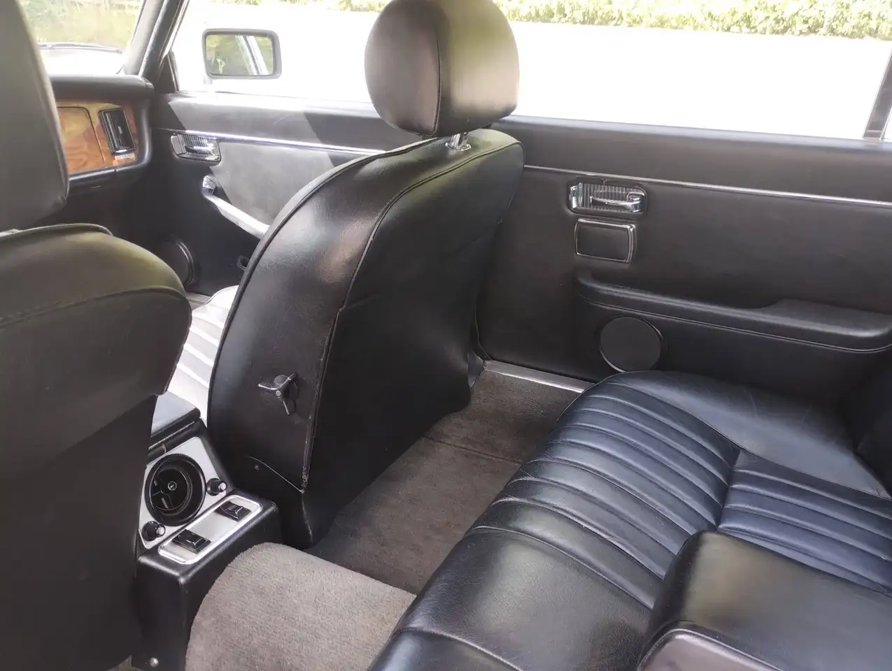 Jaguar XJ6 4.2, foto 11