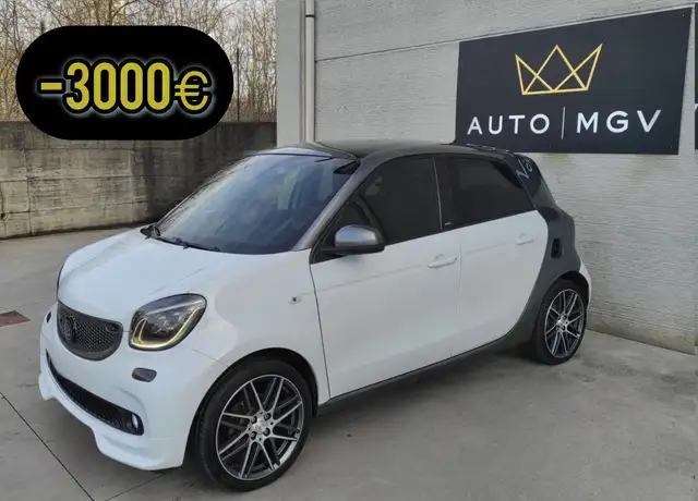 smart forFour Forfour 0.9 t BRABUS 110cv twinamic*UNICA*LED*JBL