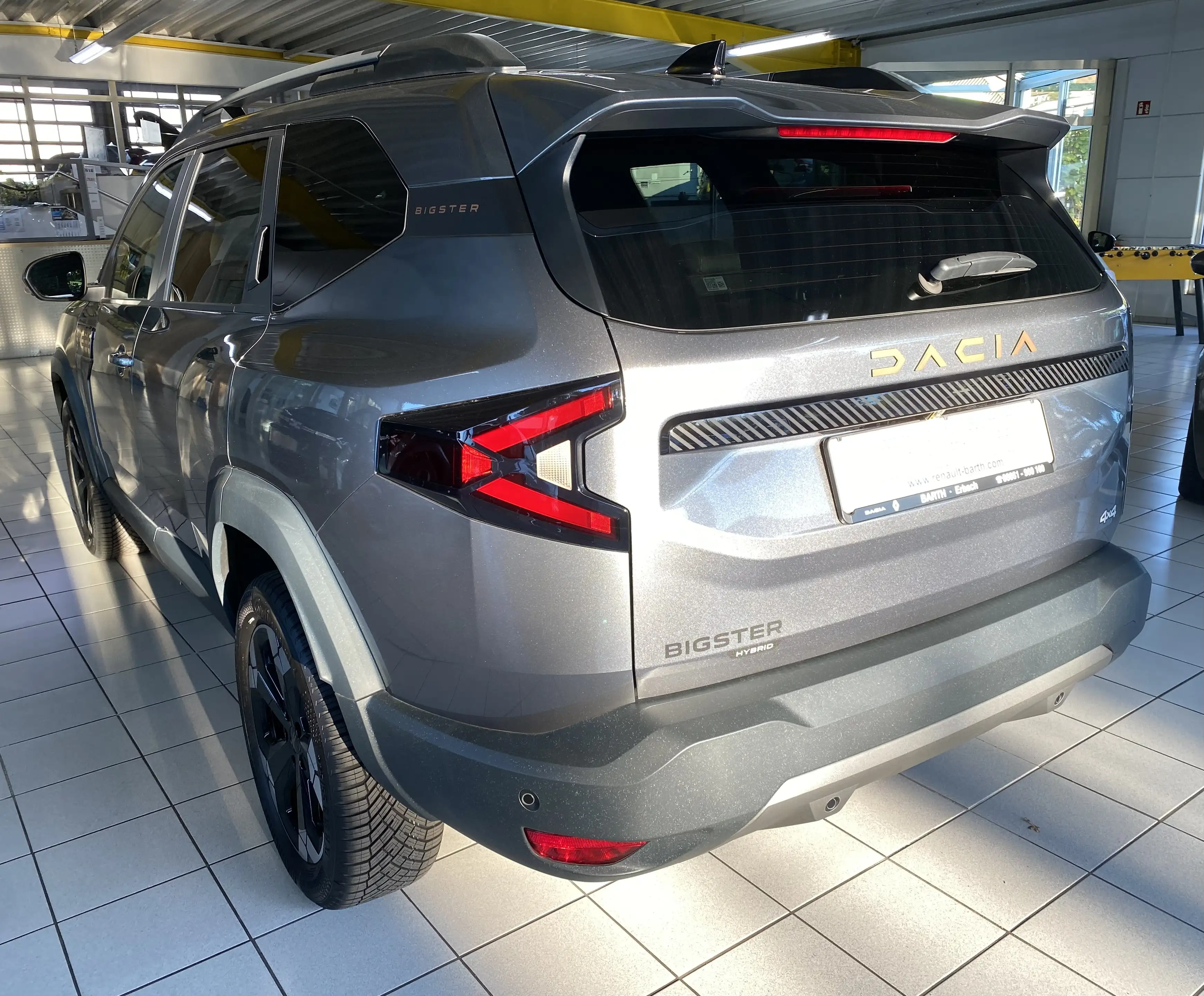 Dacia Bigster Hybrid-G 150 Extreme 4x4 — photo 6