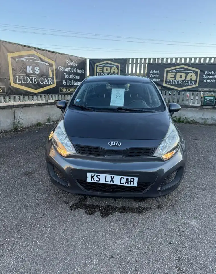 Kia Rio ACTIVE 1.2i 84 CV 1 Ã¨res mains