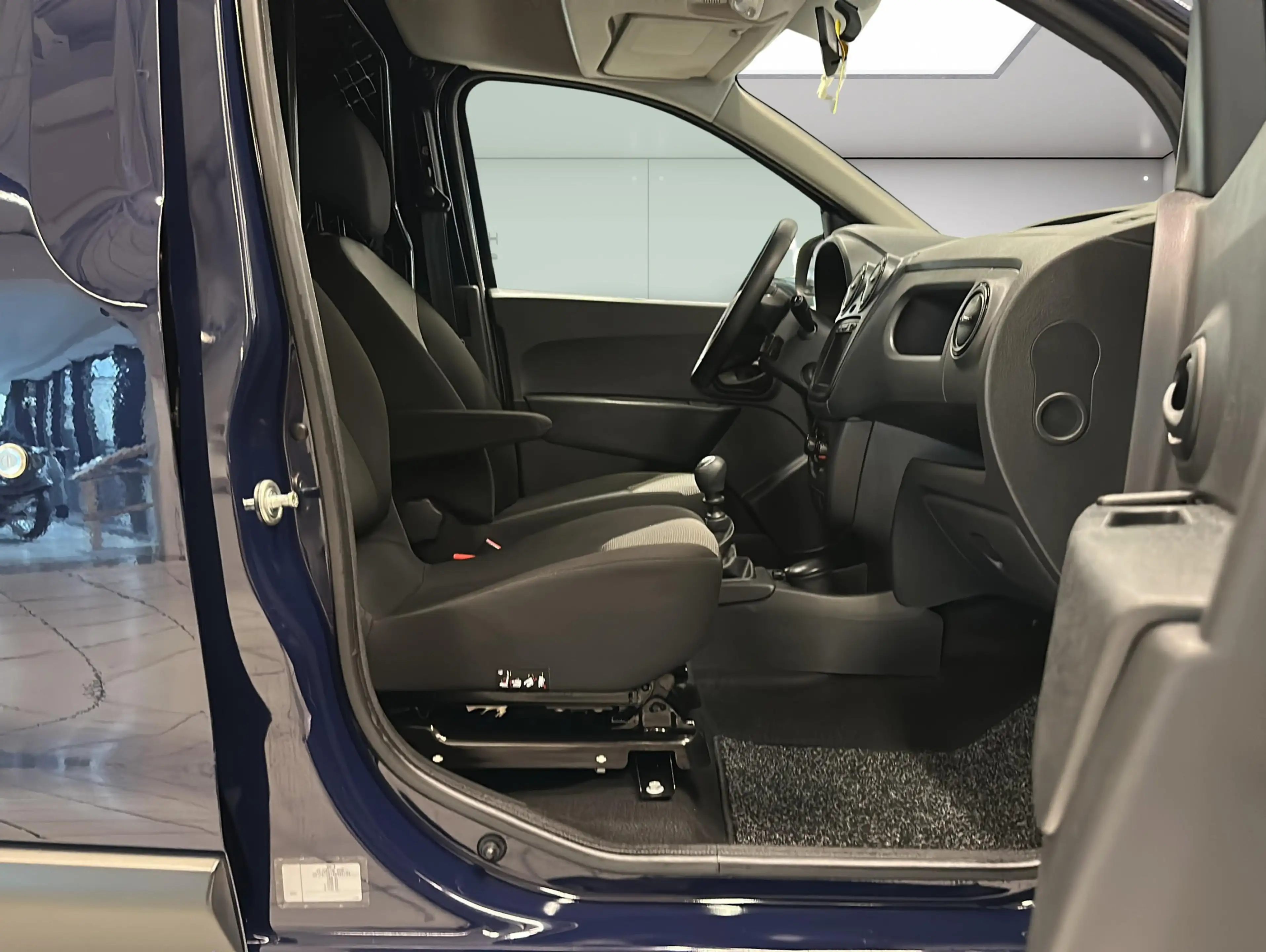 Dacia Dokker 1.3 Comfort|Klima|Navi|Kamera|TüV NEU — photo 14