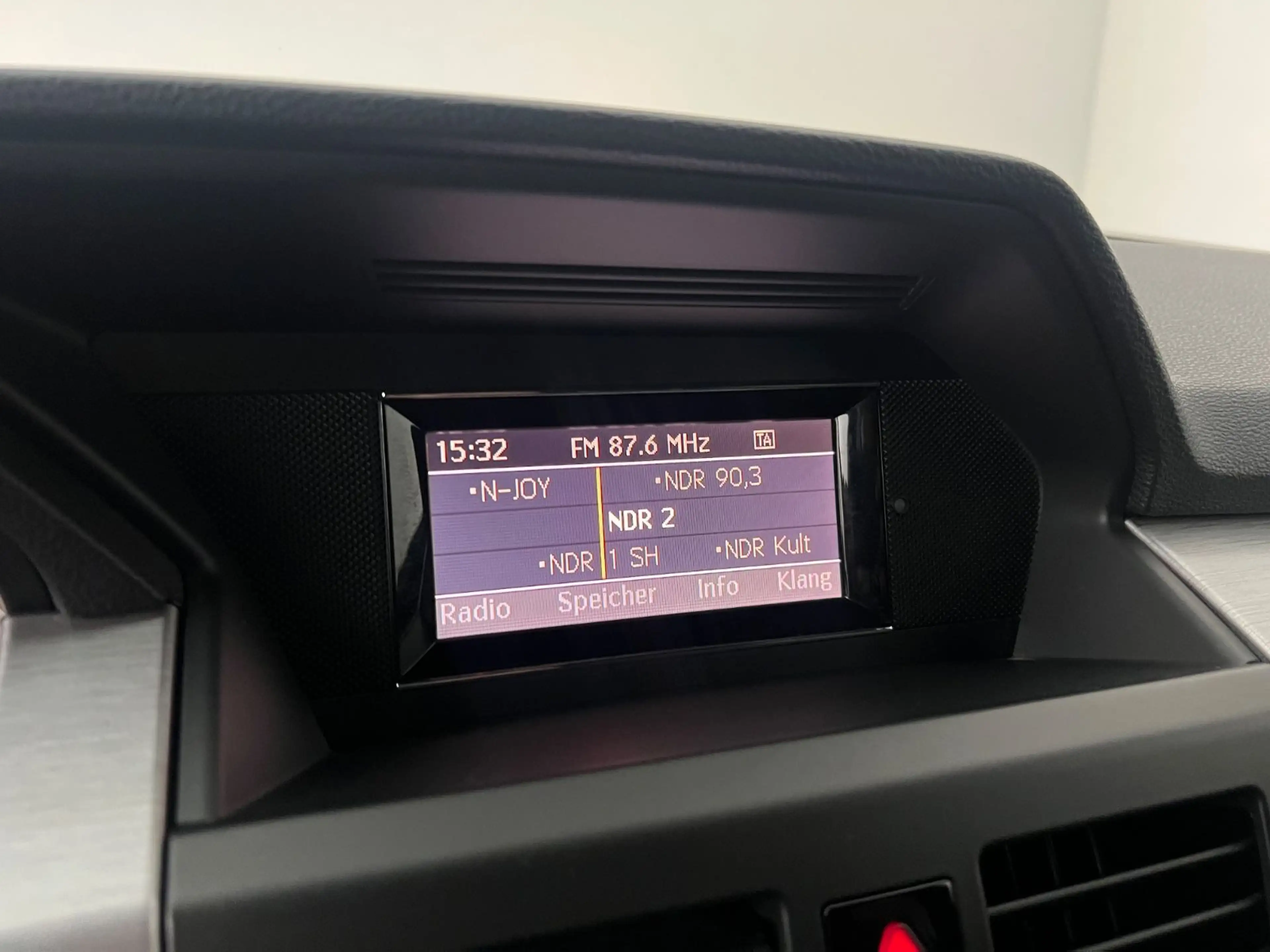 Mercedes-Benz GLK 220 CDI / NUR 88.tKM / RENTNER / GARANTIE — photo 25