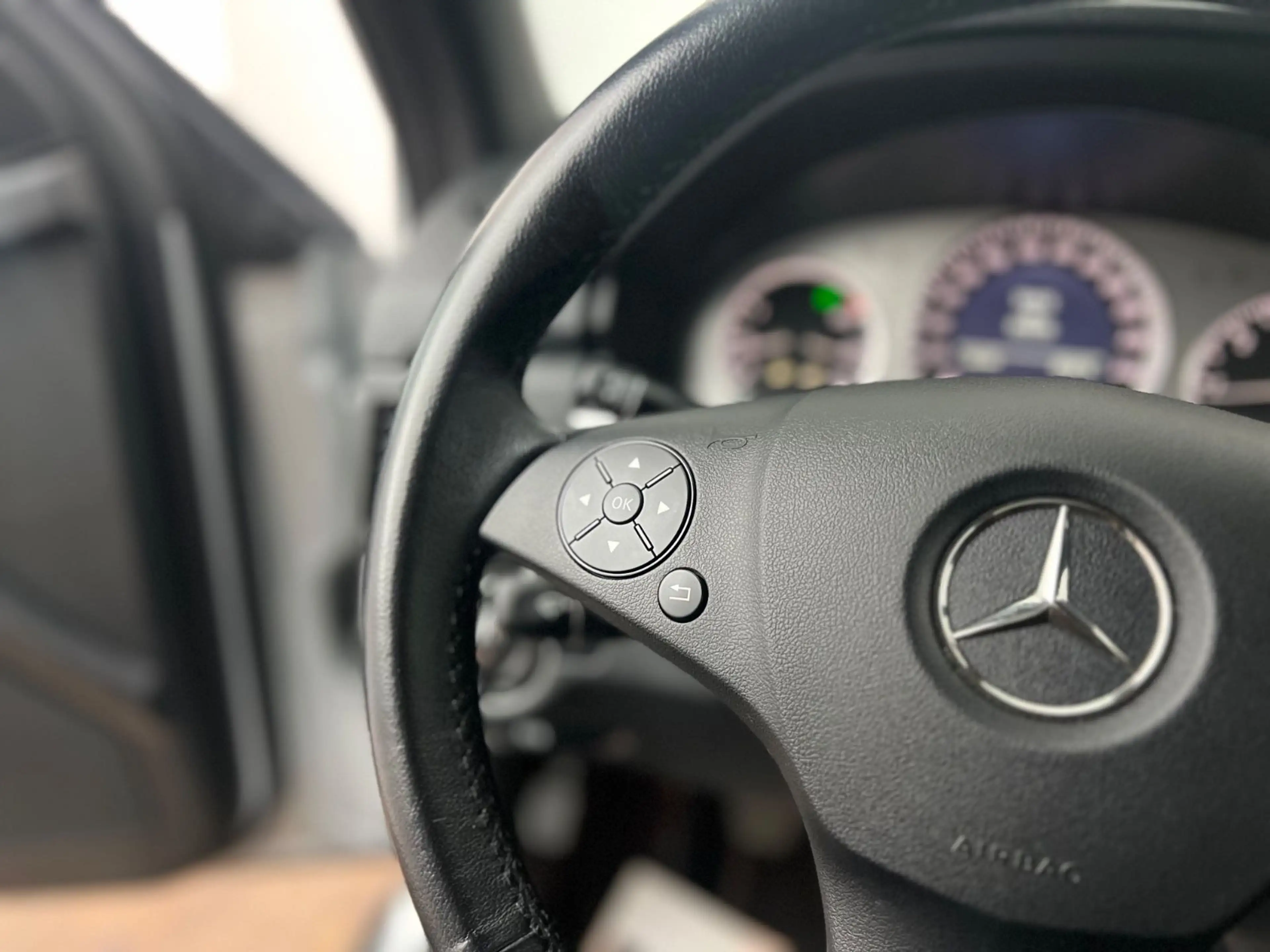 Mercedes-Benz GLK 220 CDI / NUR 88.tKM / RENTNER / GARANTIE — photo 18