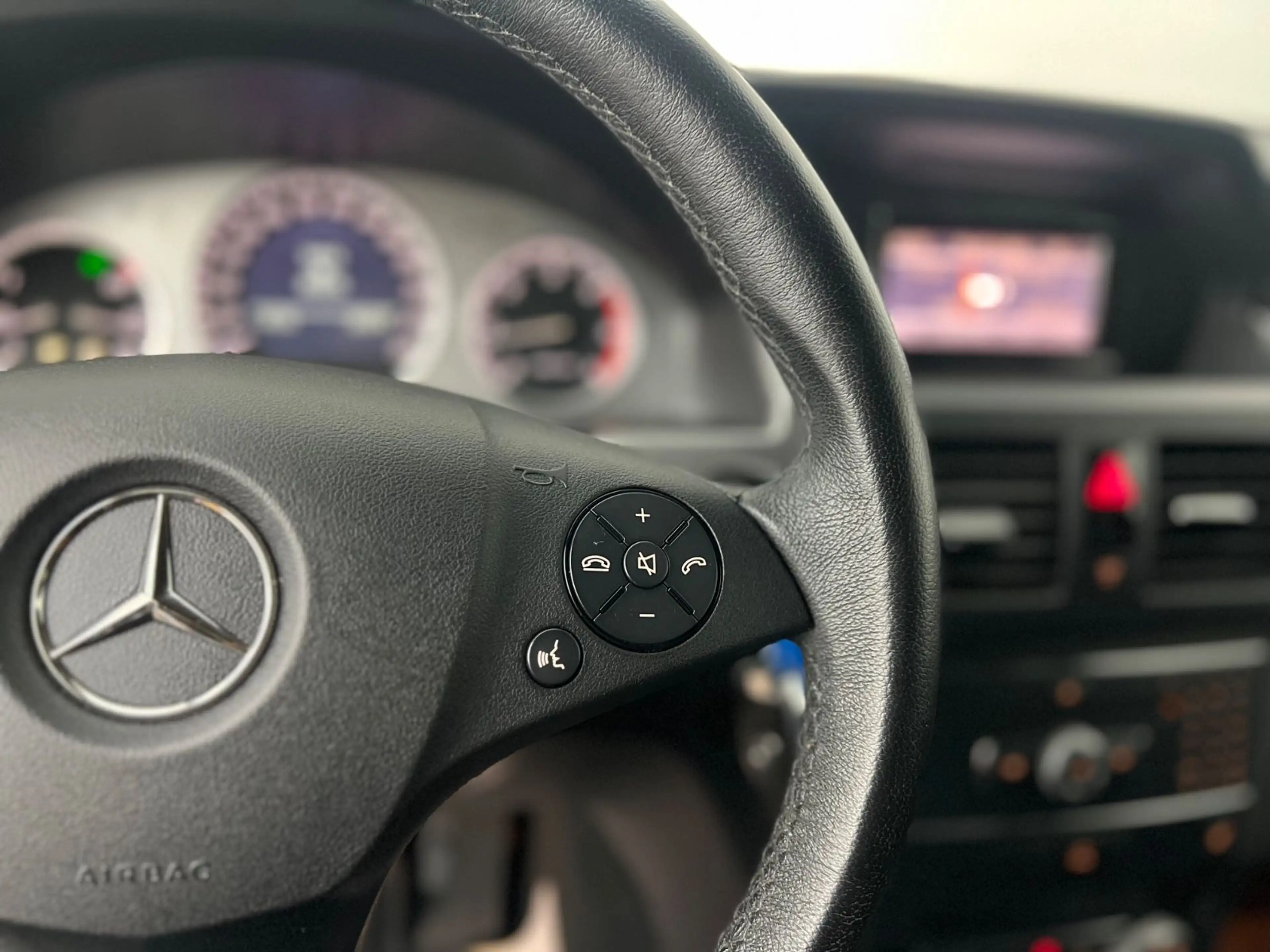 Mercedes-Benz GLK 220 CDI / NUR 88.tKM / RENTNER / GARANTIE — photo 19
